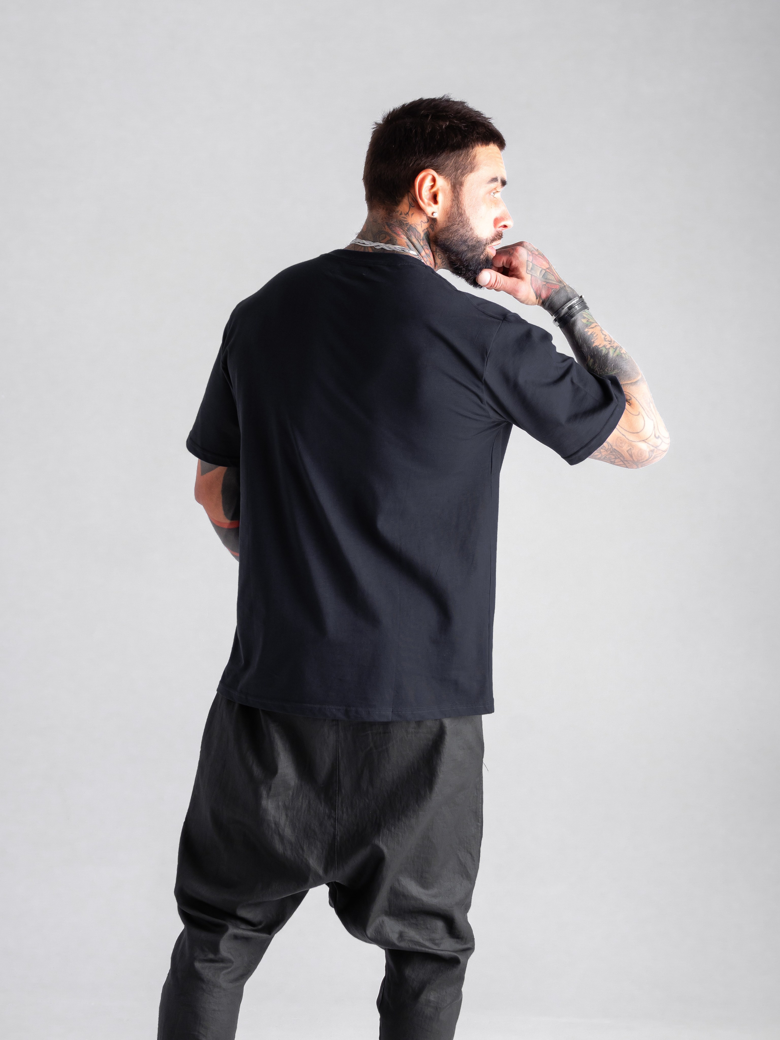 Мужская футболка. Фотограф в Краснодаре Арина Кудряшова