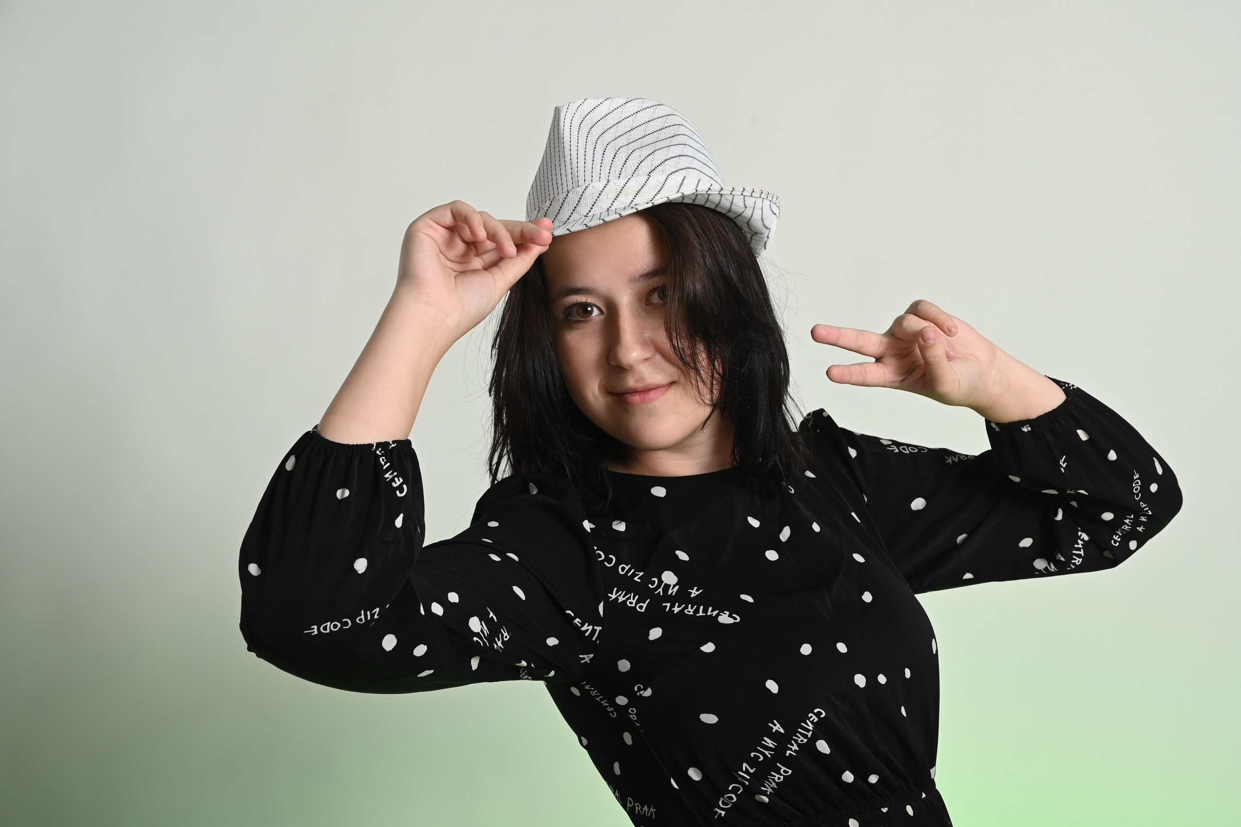 Фотоальбомы, фотокниги, альбомы для учеников старших и выпускных классов в школах в городе Вологда