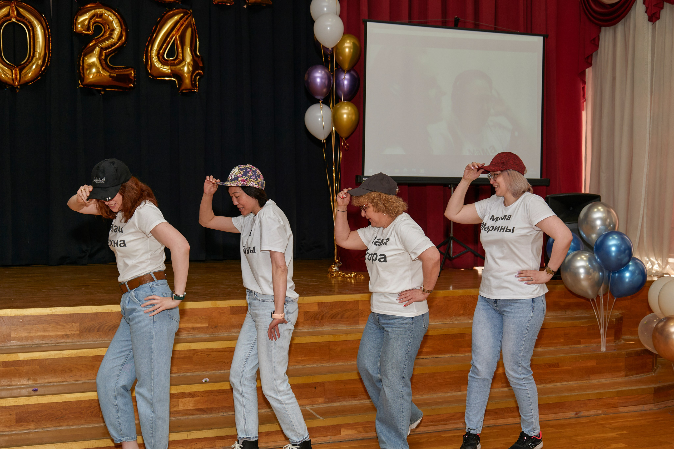 Последний звонок школа 1413. Детский и семейный фотограф г. Москва Оксана Катаджи