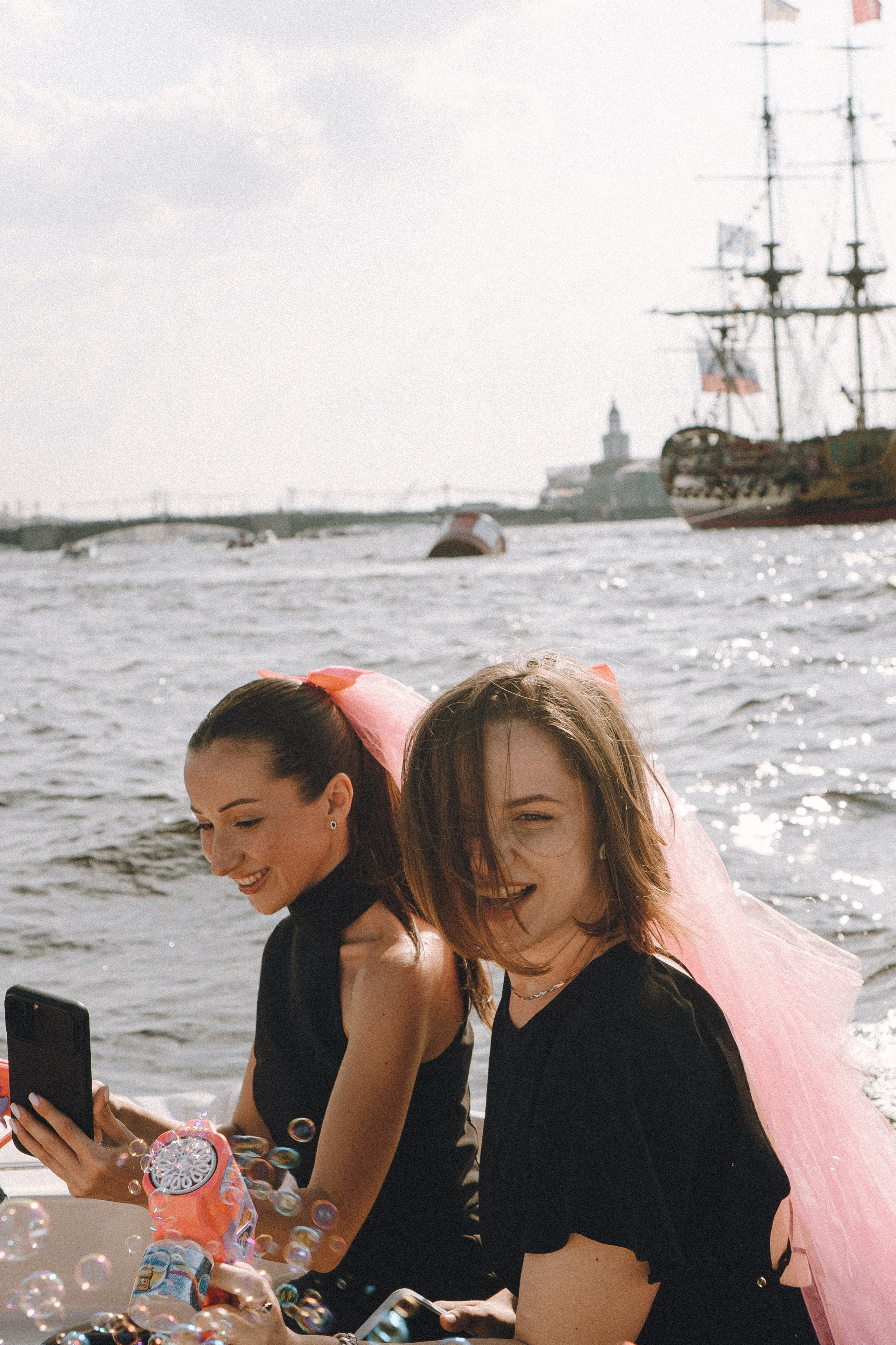 ДЕВИЧНИК НА КАТЕРЕ. Профессиональный фотограф, Санкт-Петербург — Виктория Богомолова