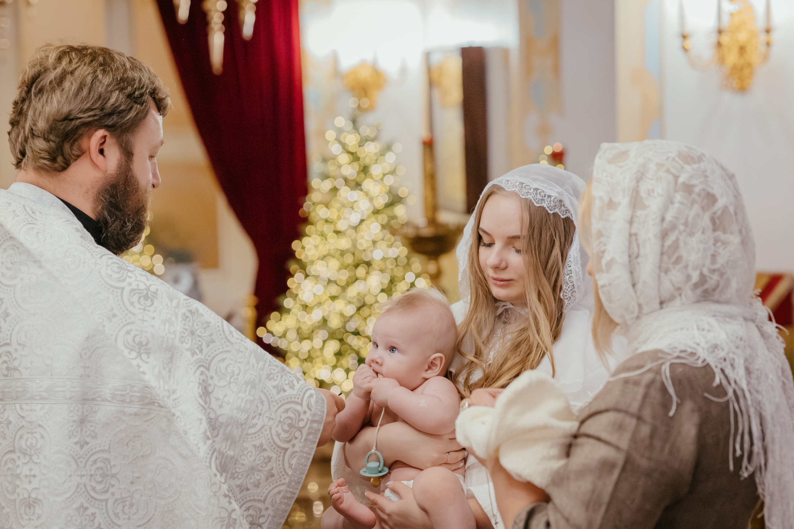 Таинство Крещения. Фотограф Яна Матвеева в Ижевске
