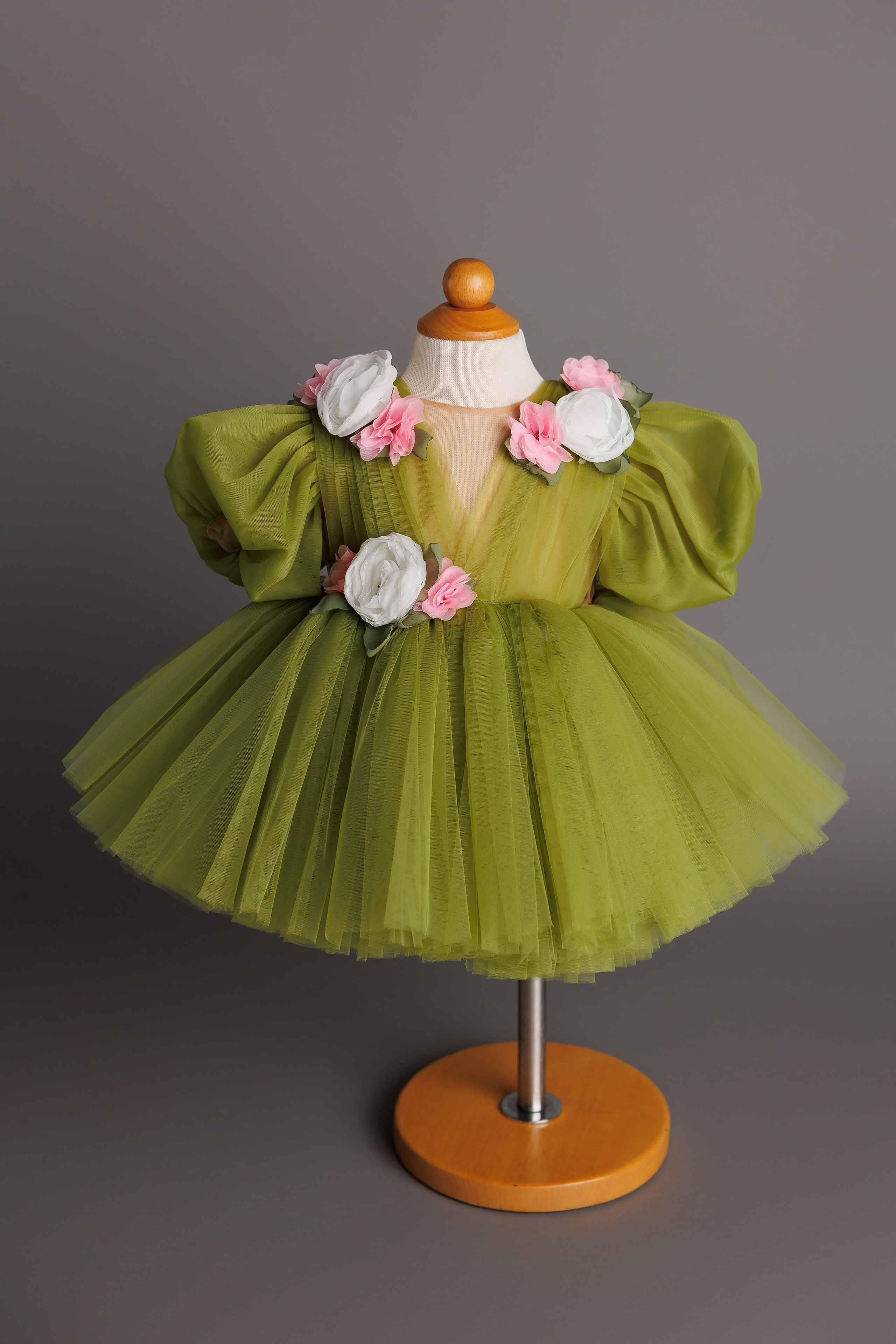 Реквизит для девочек от 6 месяцев до 2х лет. Фотостудия в Строгино