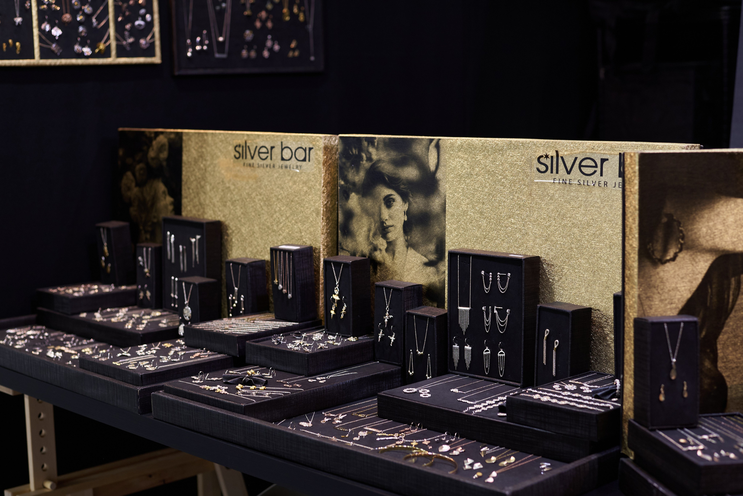 BANGKOK GEMS & JEWELRY FAIR. Photographer Bangkok — Pattaya | фотограф Бангкок — Паттайа