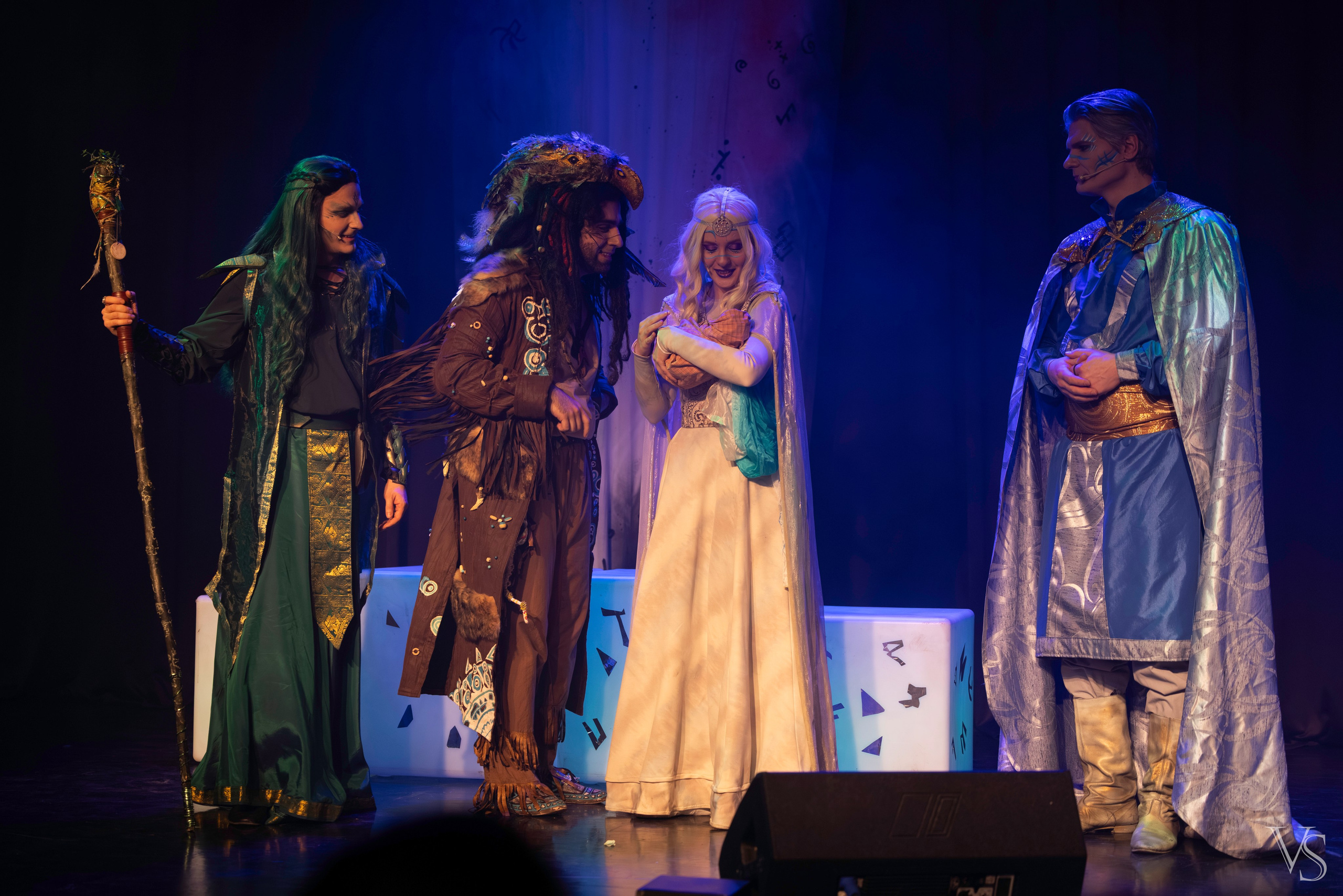 Книга стихий 25.01. Фотограф Виктор Степанов