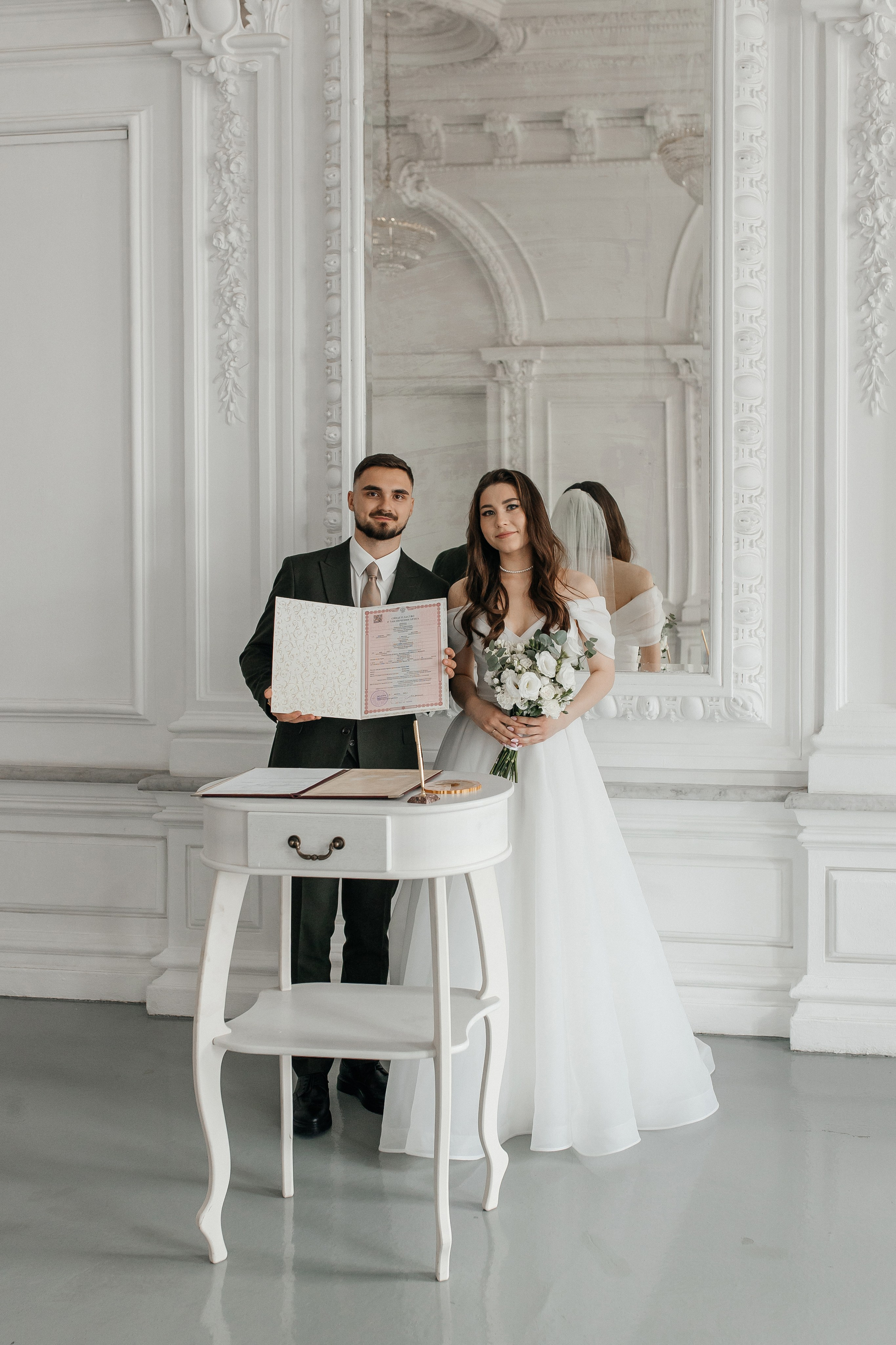 Выездная регистрация брака в Особняке Спиридонова. Свадебный фотограф в Москве Дарья Олендарёва