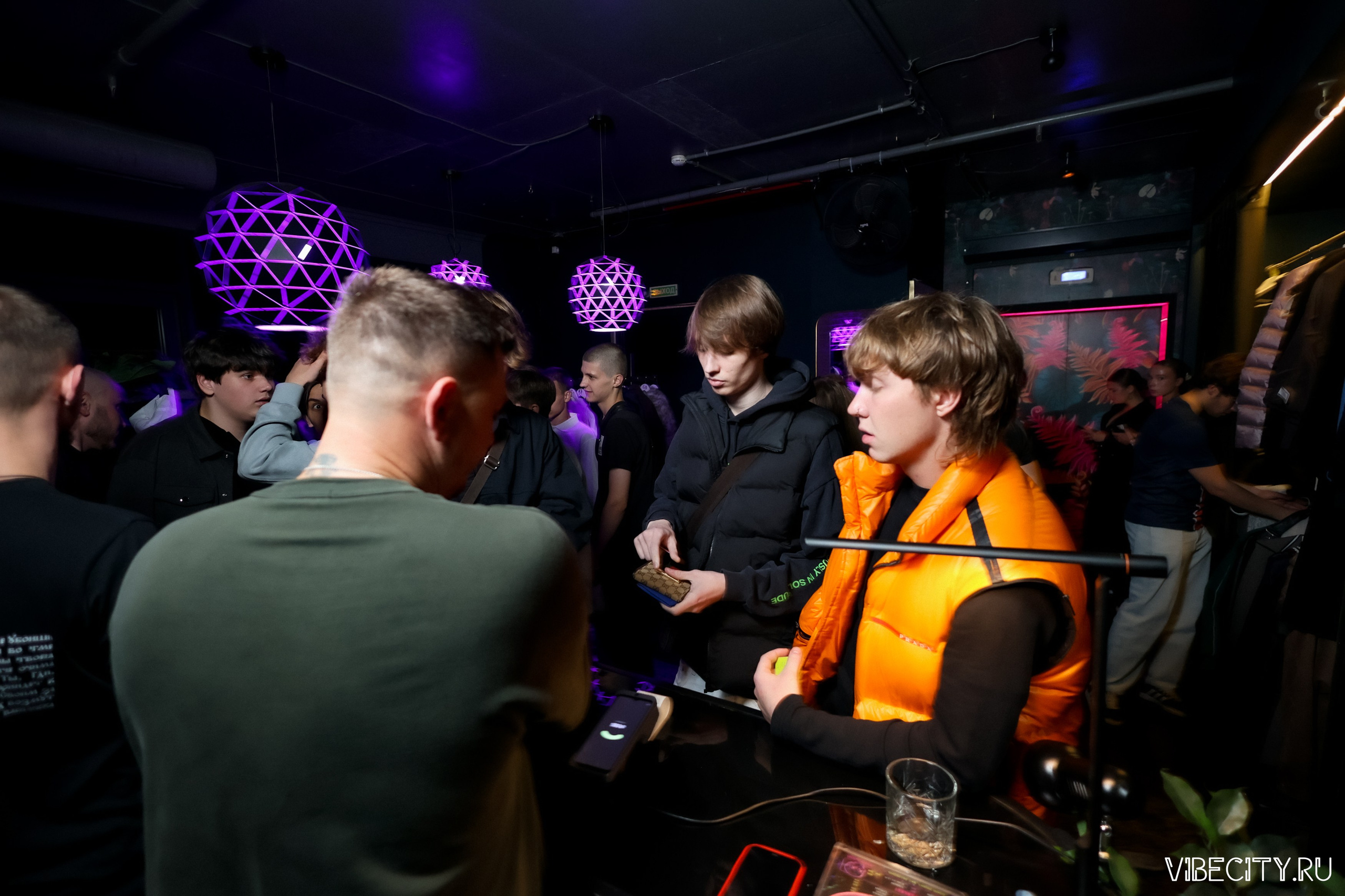 DOUBLE U. VIBECITY.RU Вайб Сити Ру Фоторепортажи Фотоотчеты Калининград