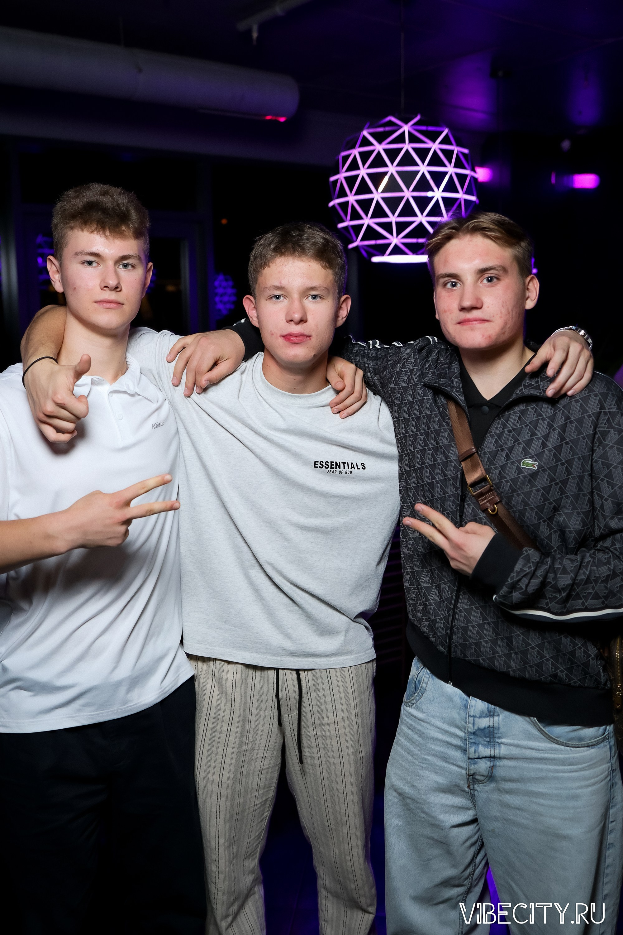 DOUBLE U. VIBECITY.RU Вайб Сити Ру Фоторепортажи Фотоотчеты Калининград