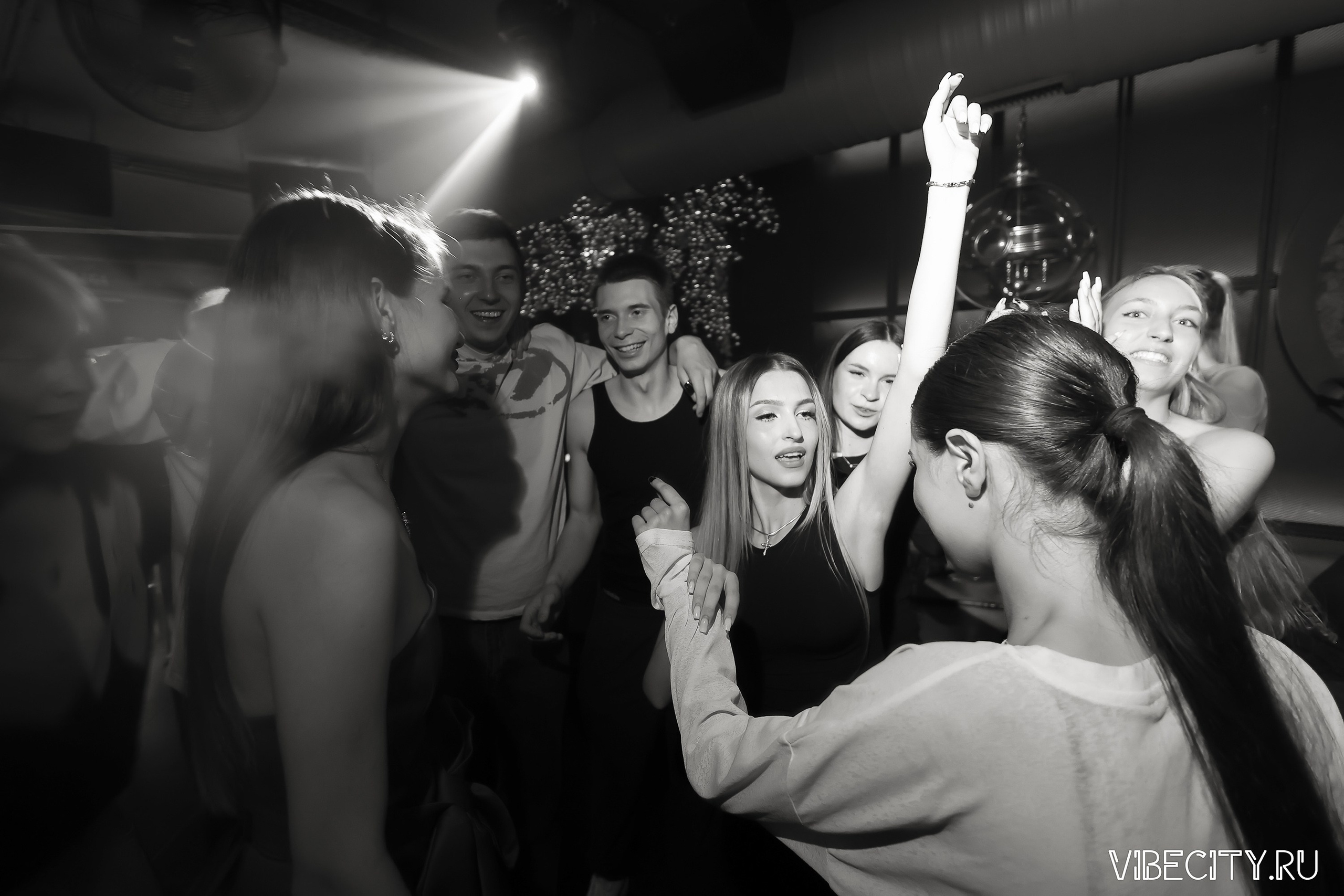 DOUBLE U. VIBECITY.RU Вайб Сити Ру Фоторепортажи Фотоотчеты Калининград