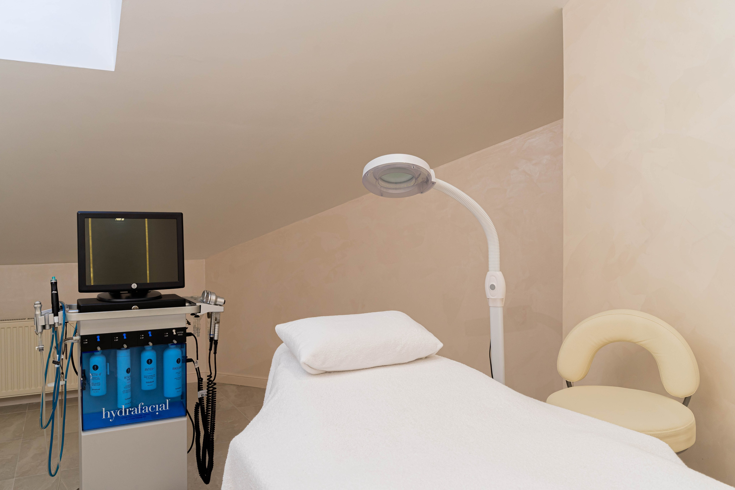 Медицинские учреждения