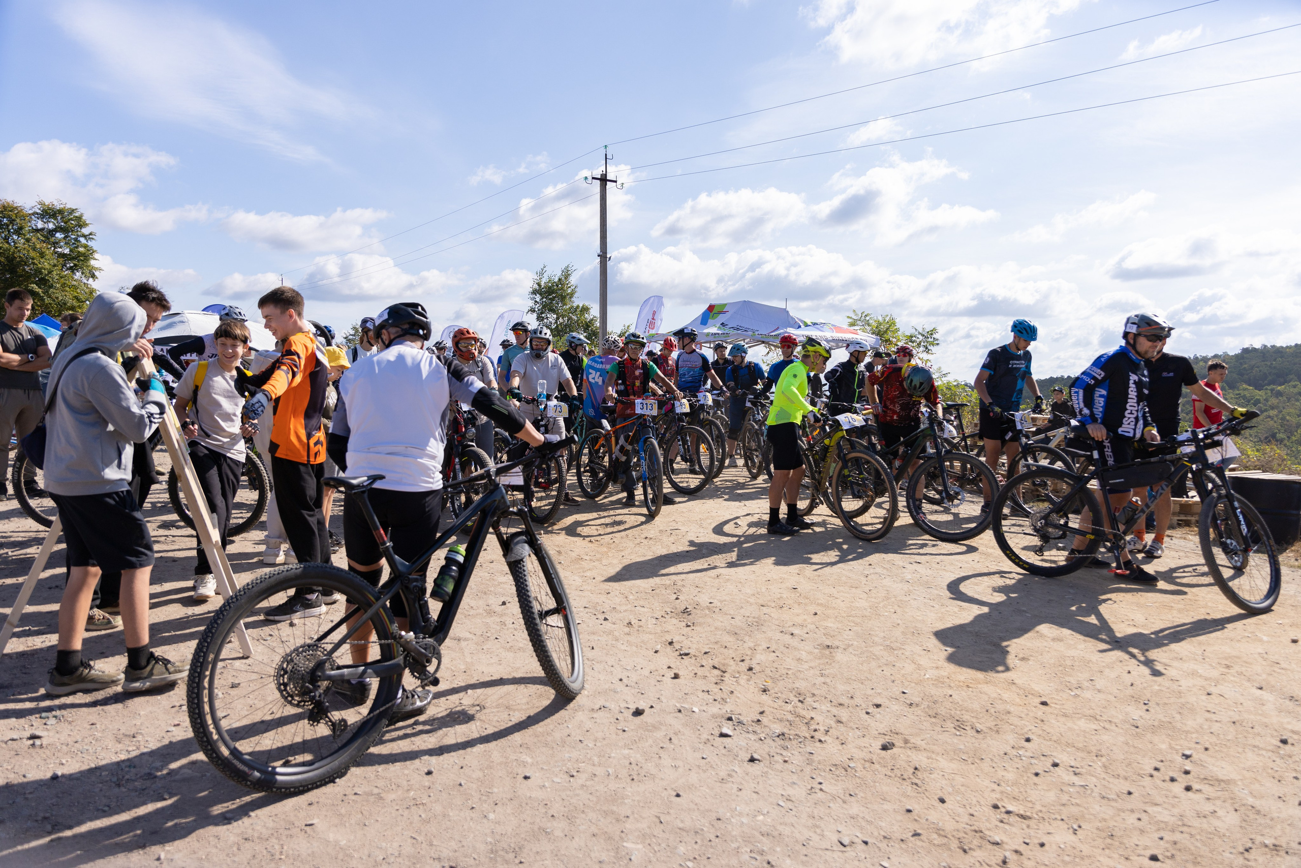 ВелоФест Трындец г. Артём. Олег Катакинов| Репортажный фотограф в городе у моря (Владивосток)