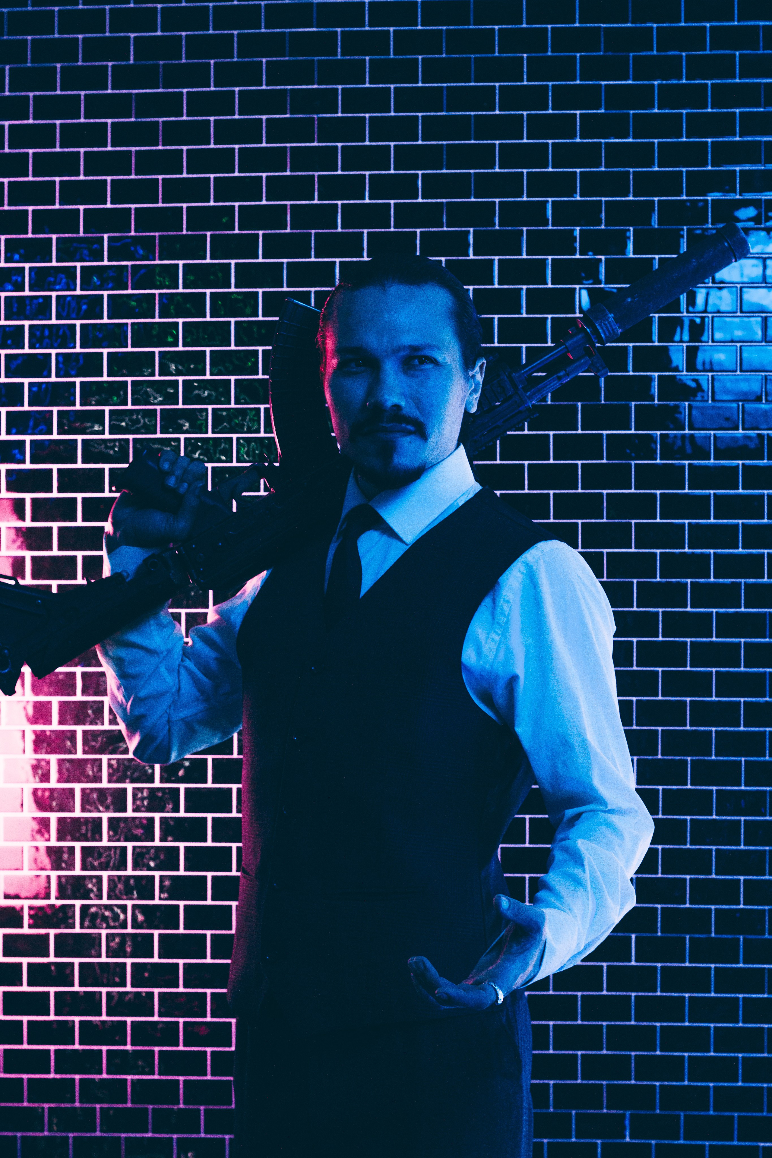 Neon yakuza (orig), Санкт-Петербург 2021. Фотограф NotSilver