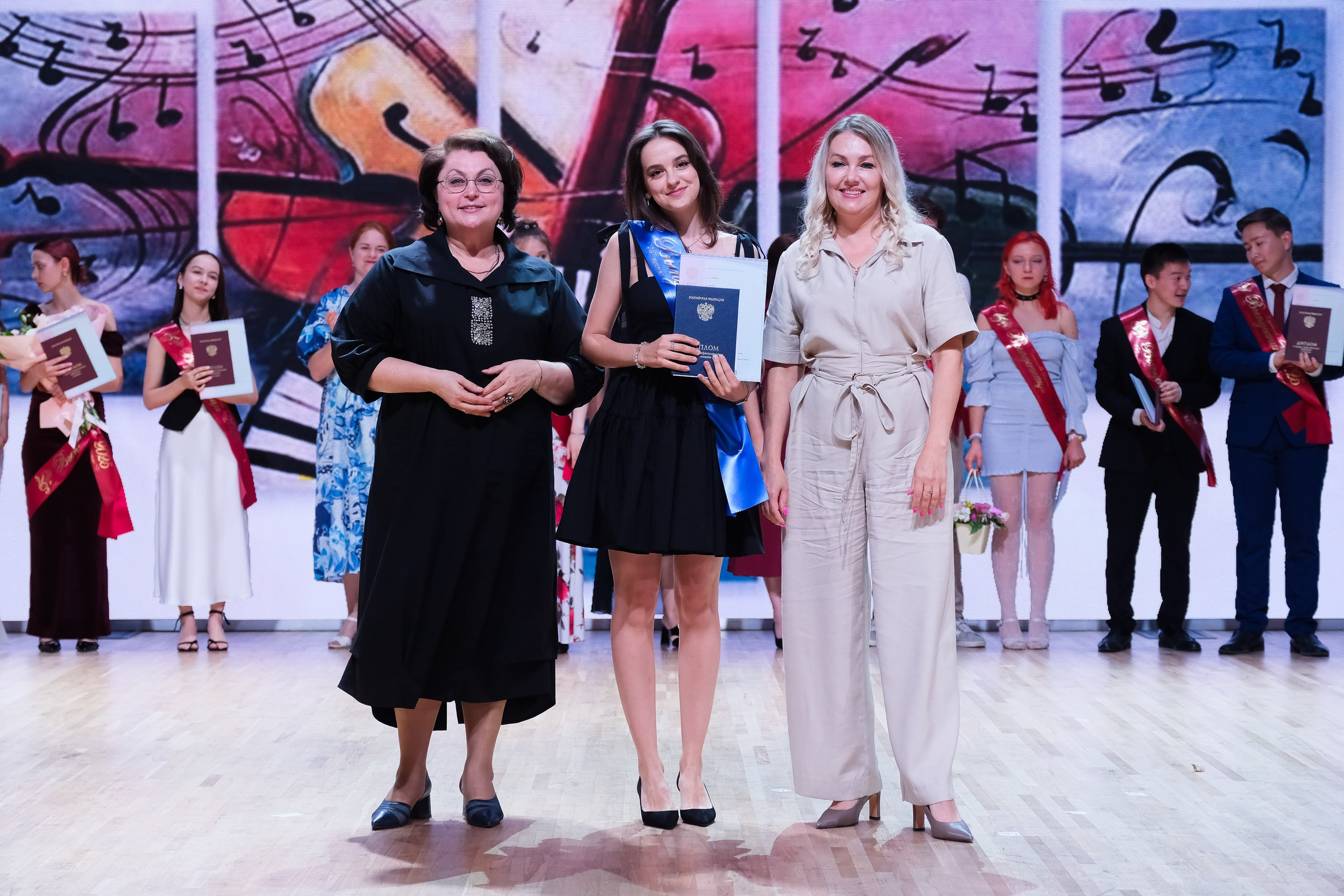 Муз колледж. Фотограф Анатолий Деникин