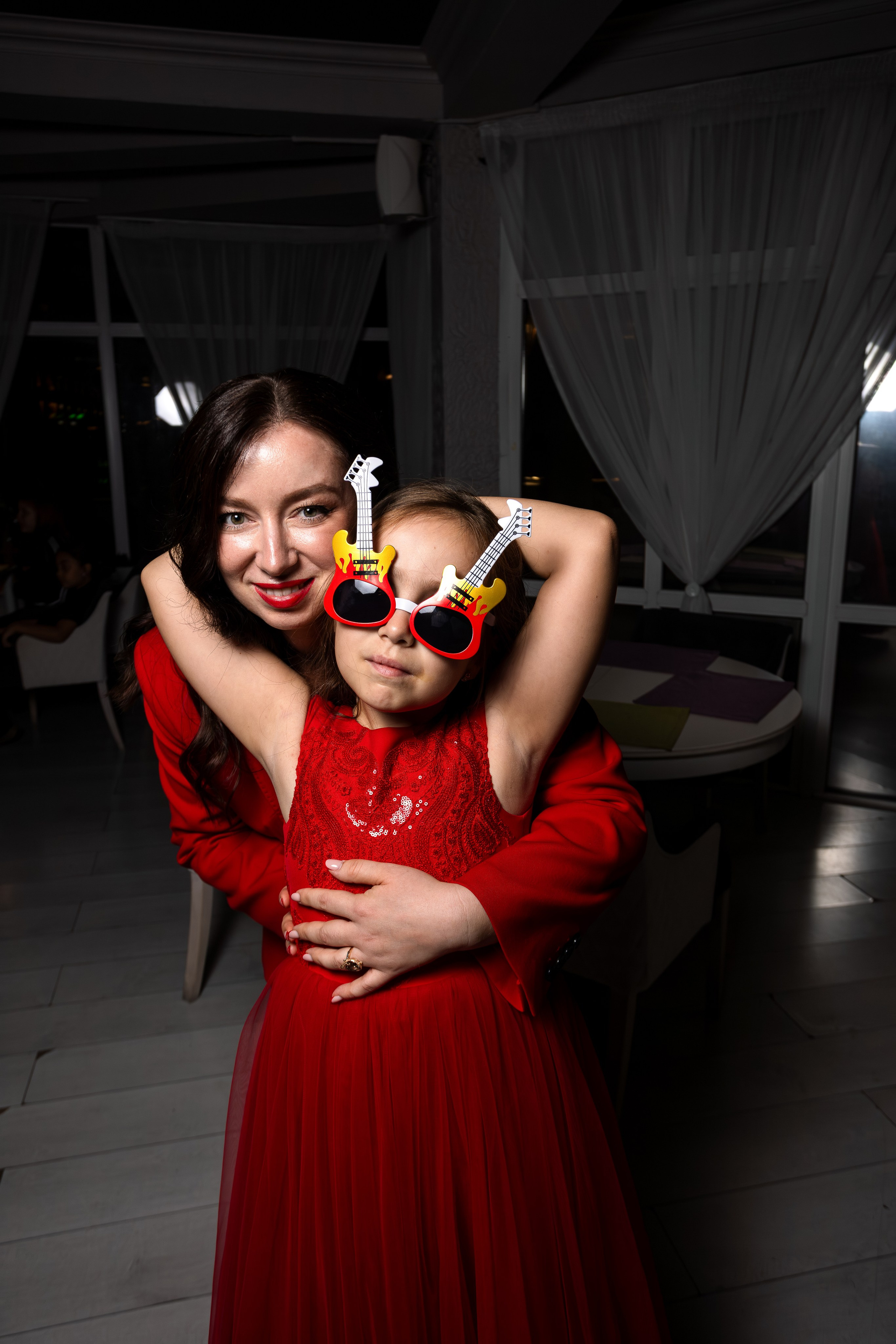 Юбилей в кафе «Парус». Репортажный фотограф Анапа