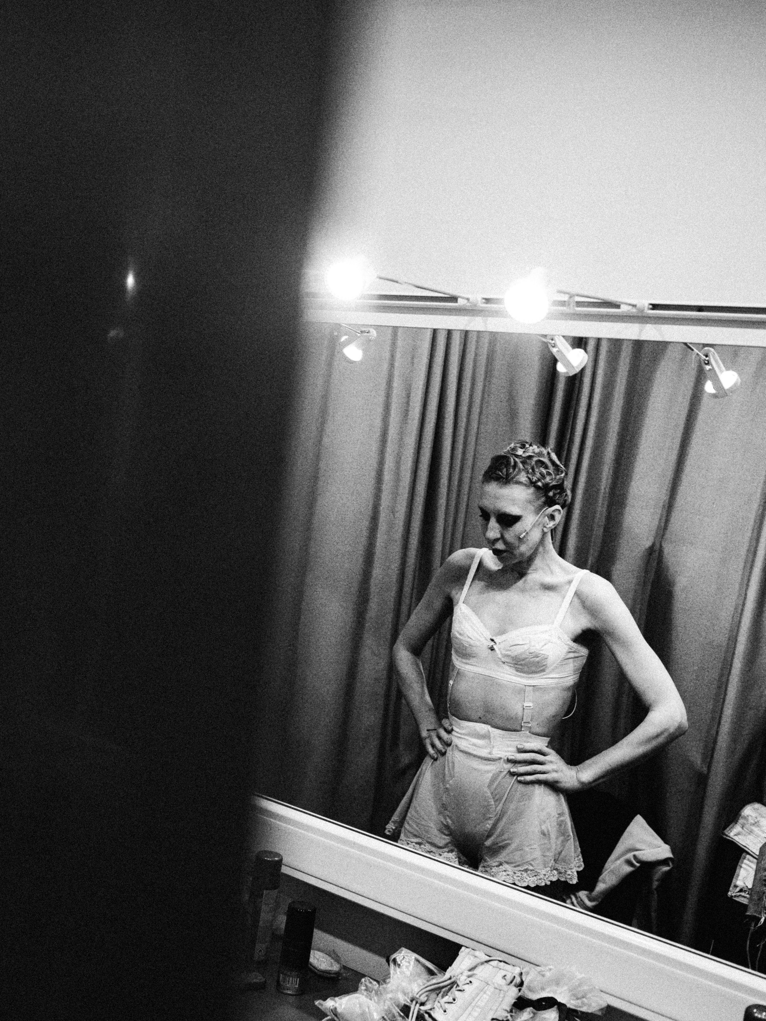 Theatre backstages. Portrait and backstage photographer Nina Crane