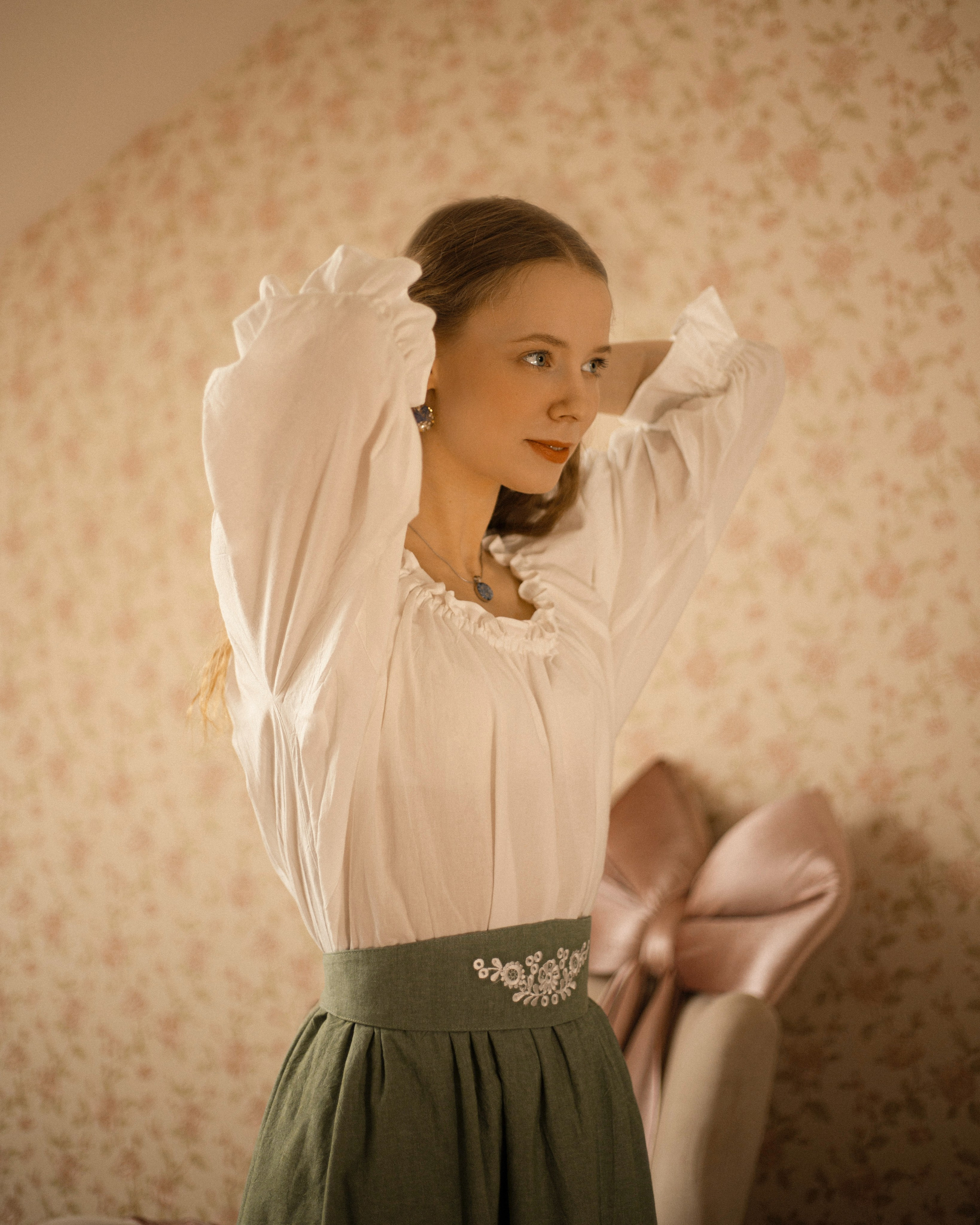 Полина: винтажная студия