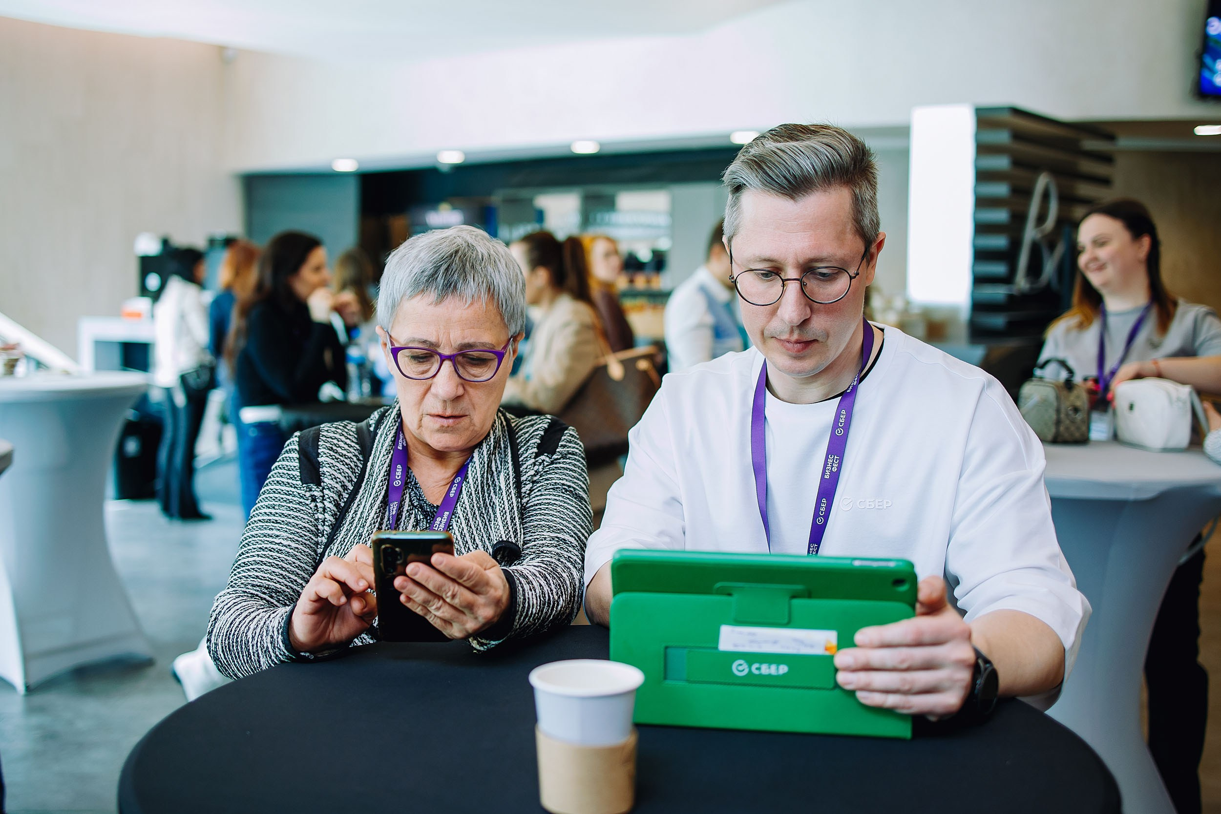СБЕР Бизнес Фест. One Media Life: фоторепортажи, фотоотчеты с мероприятий и заведений