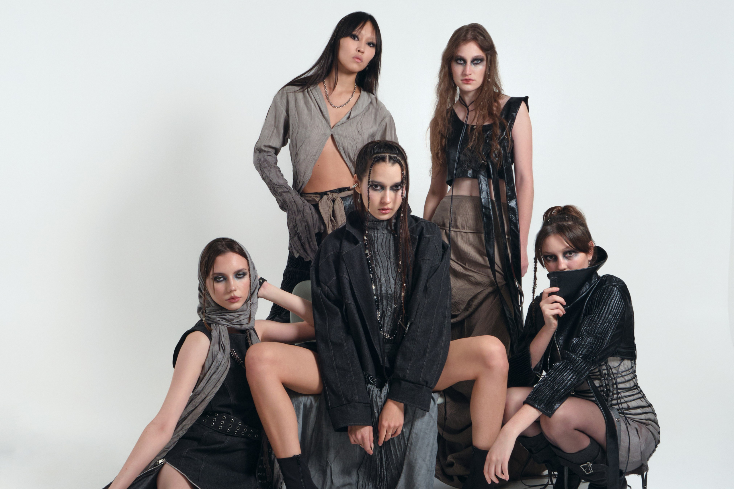 Lookbook/campaign. Фэшн фотограф Арина Эльюс в Новосибирске