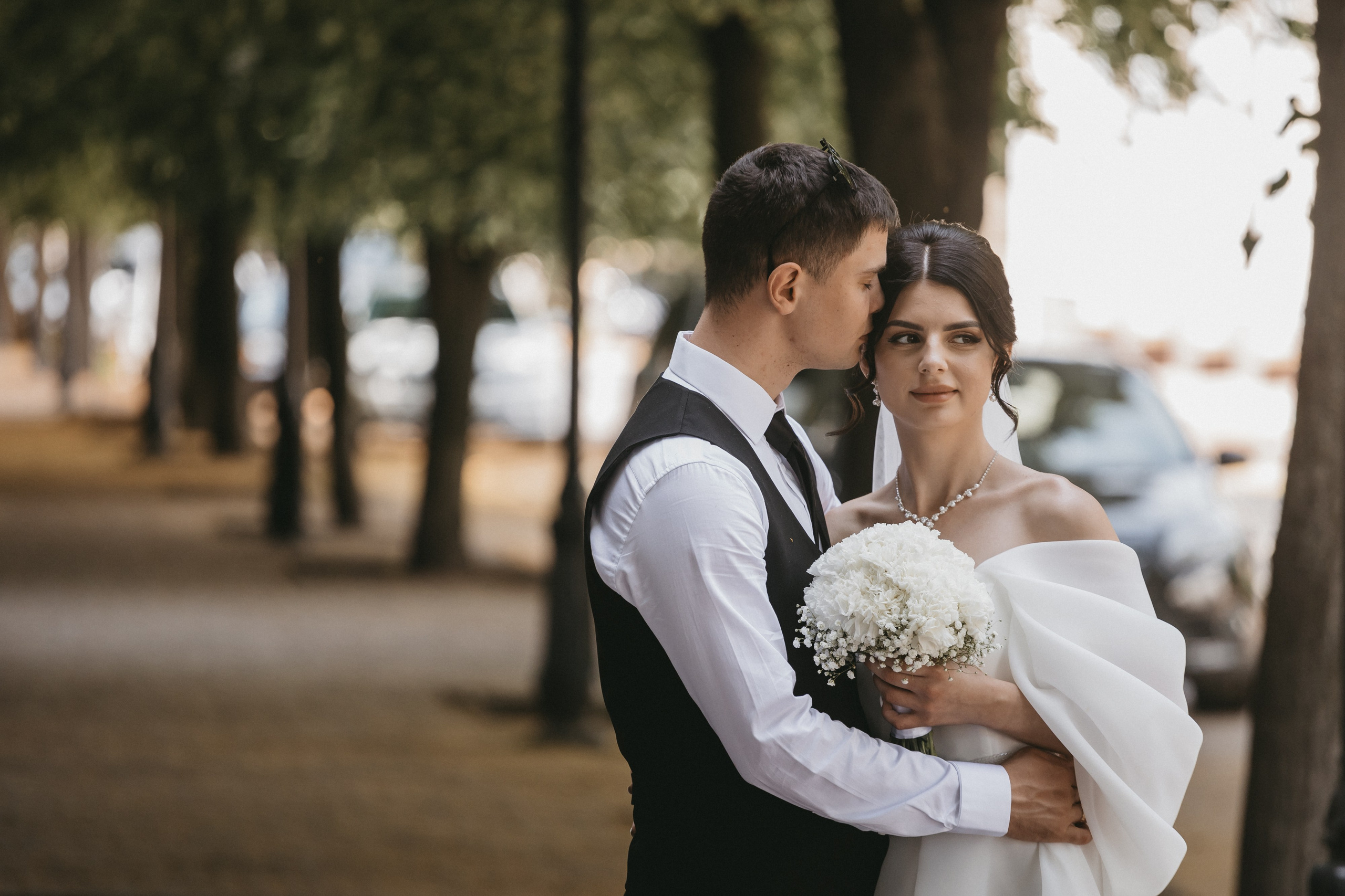 Свадебная прогулка. Свадебный и семейный фотограф Луганск, Ростов, Краснодар Роман Мацнев