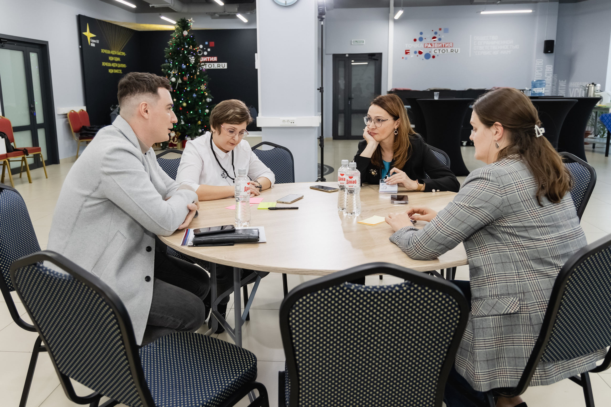 Фотосъёмка выставки/конференции. Репортажный фотограф в Краснодаре Лагута Надежда