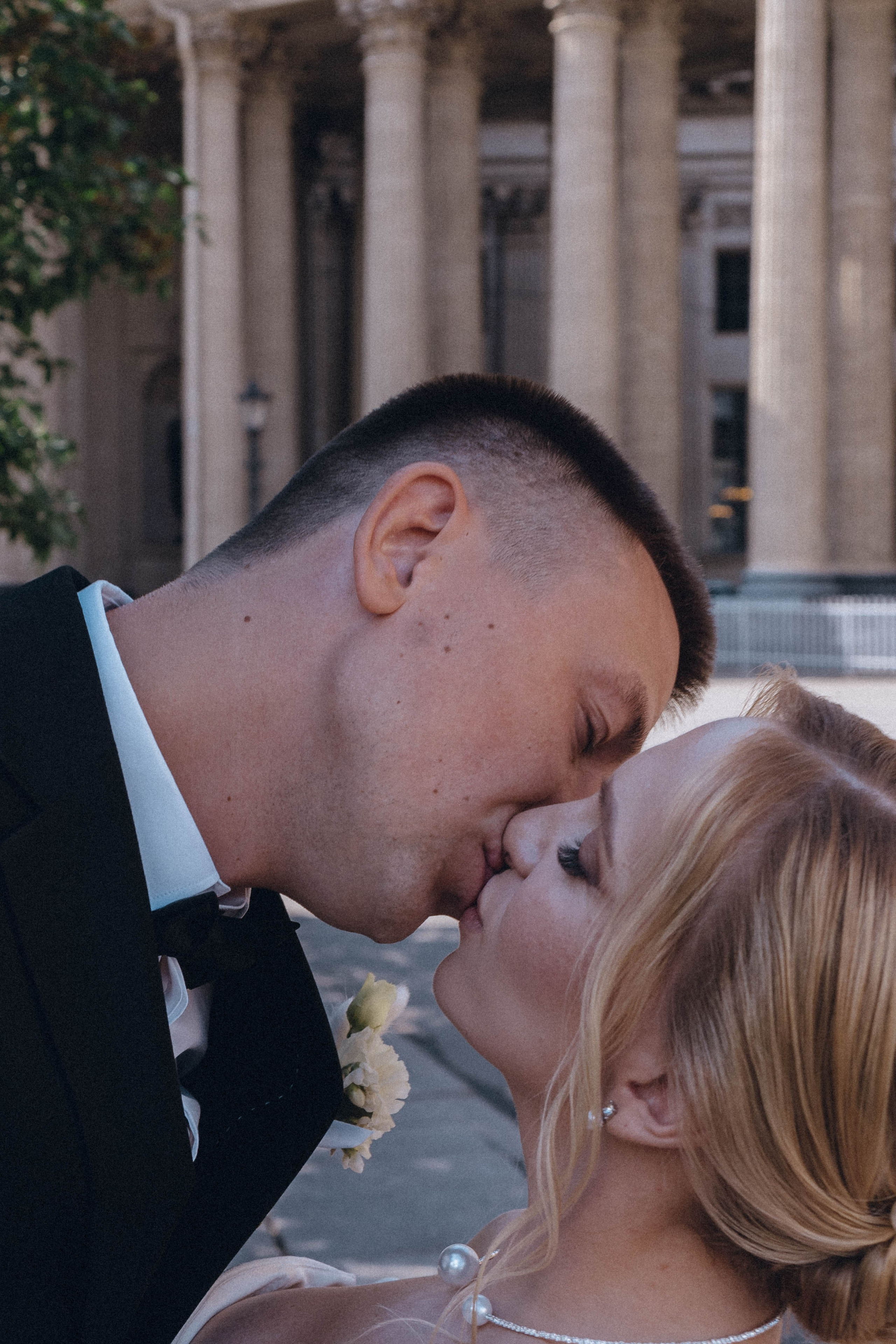 СВАДЕНБНАЯ СЬЕМКА НА КАТЕРЕ ПО КАНАЛАМ САНКТ-ПЕТЕРБУРГА И В АКВАТОРИИ НЕВЫ. Профессиональный фотограф, Санкт-Петербург — Виктория Богомолова