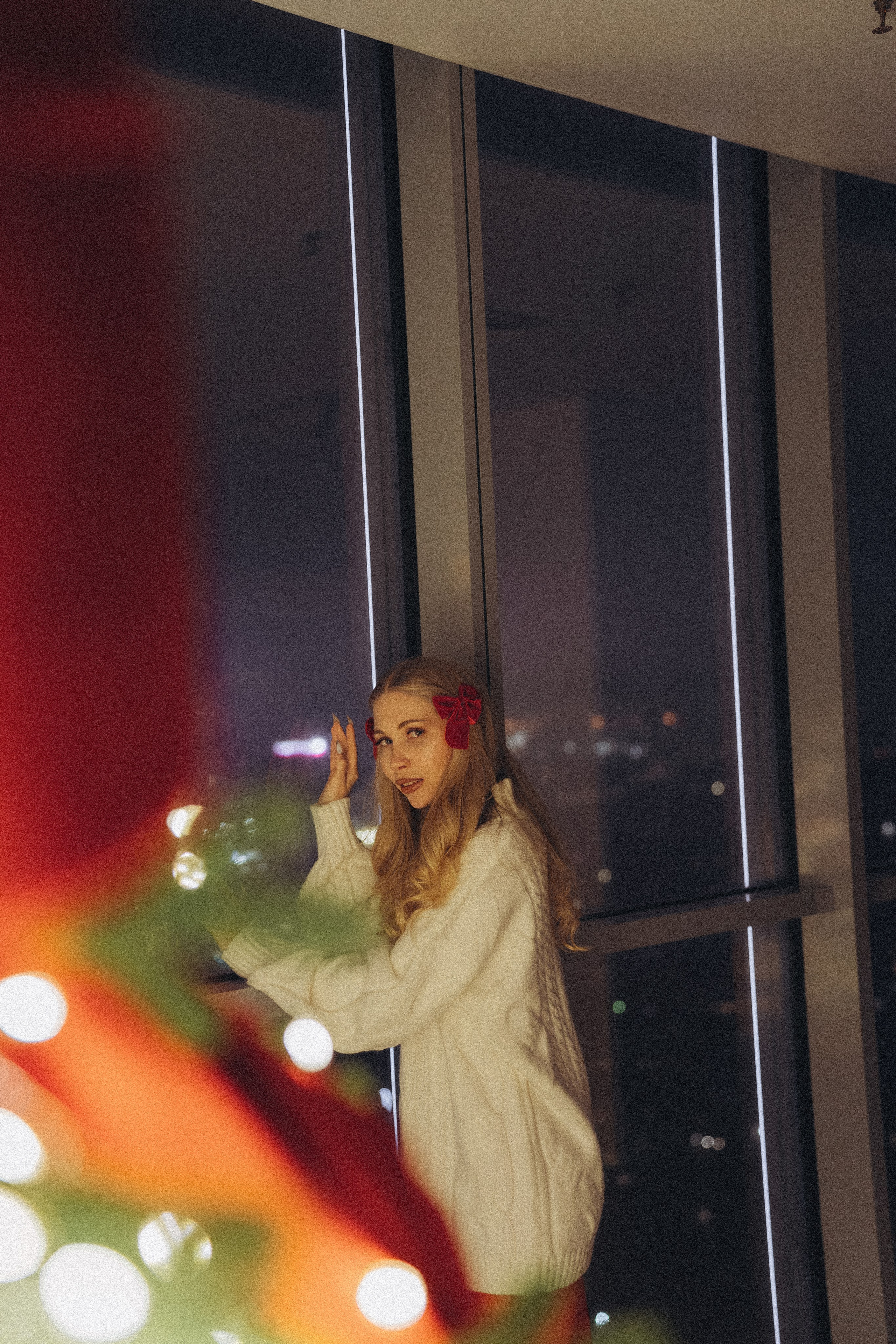 ФОТОСЕССИЯ К НОВОМУ ГОДУ В СТУДИИ С ЕЛОЧКОЙ КРАСИВЫЙ ОБРАЗ. Профессиональный фотограф, Санкт-Петербург — Виктория Богомолова