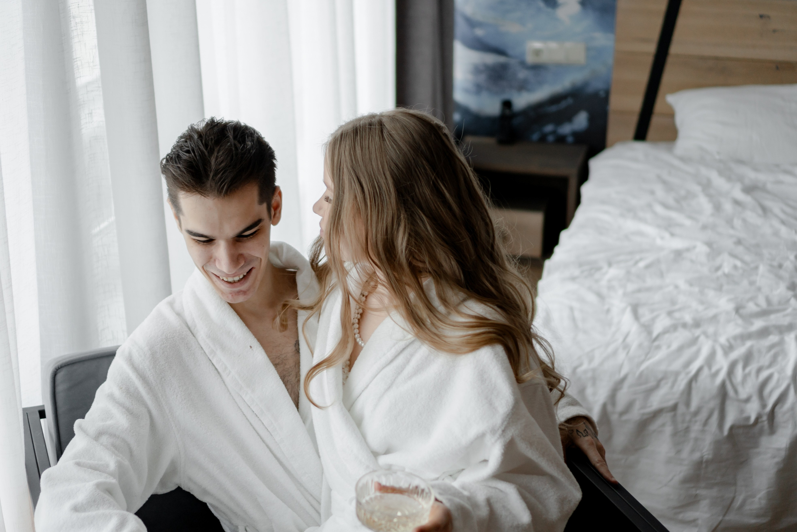 СВАДЕБНАЯ СЬЕМКА СБОРОВ В ОТЕЛЕ И ВЫЕЗД НА ЦЕРЕМОНИЮ (СНЯТО В СИБИРЕ В НИЖНЕВАРТОВСКЕ). Профессиональный фотограф, Санкт-Петербург — Виктория Богомолова