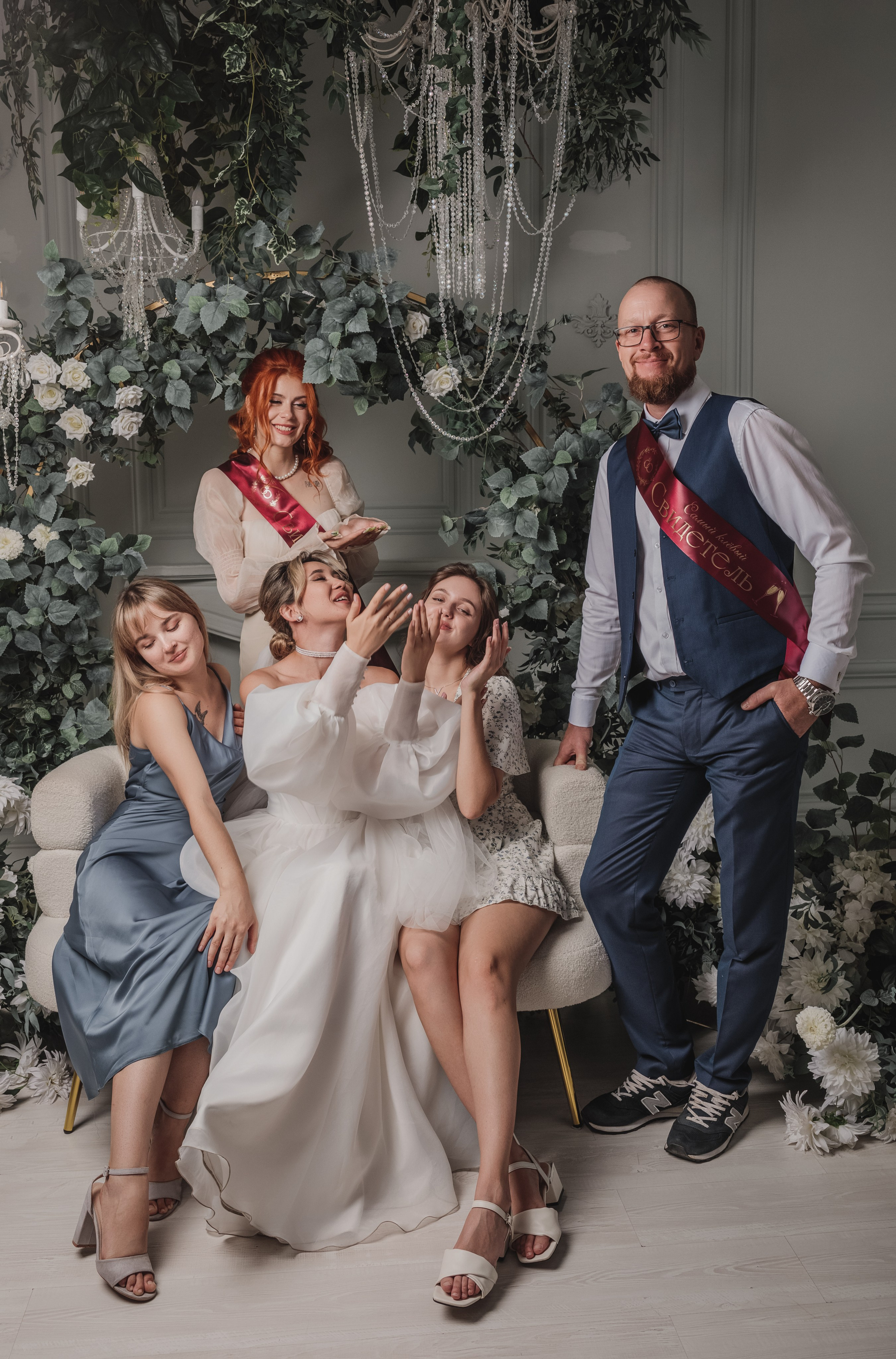 Свадебная фотосессия в фотостудии г. Саратова Яна и Сергей 28.08.2024. Свадебный фотограф, портретный фотограф в Москве и Саратове Оксана Анциферова