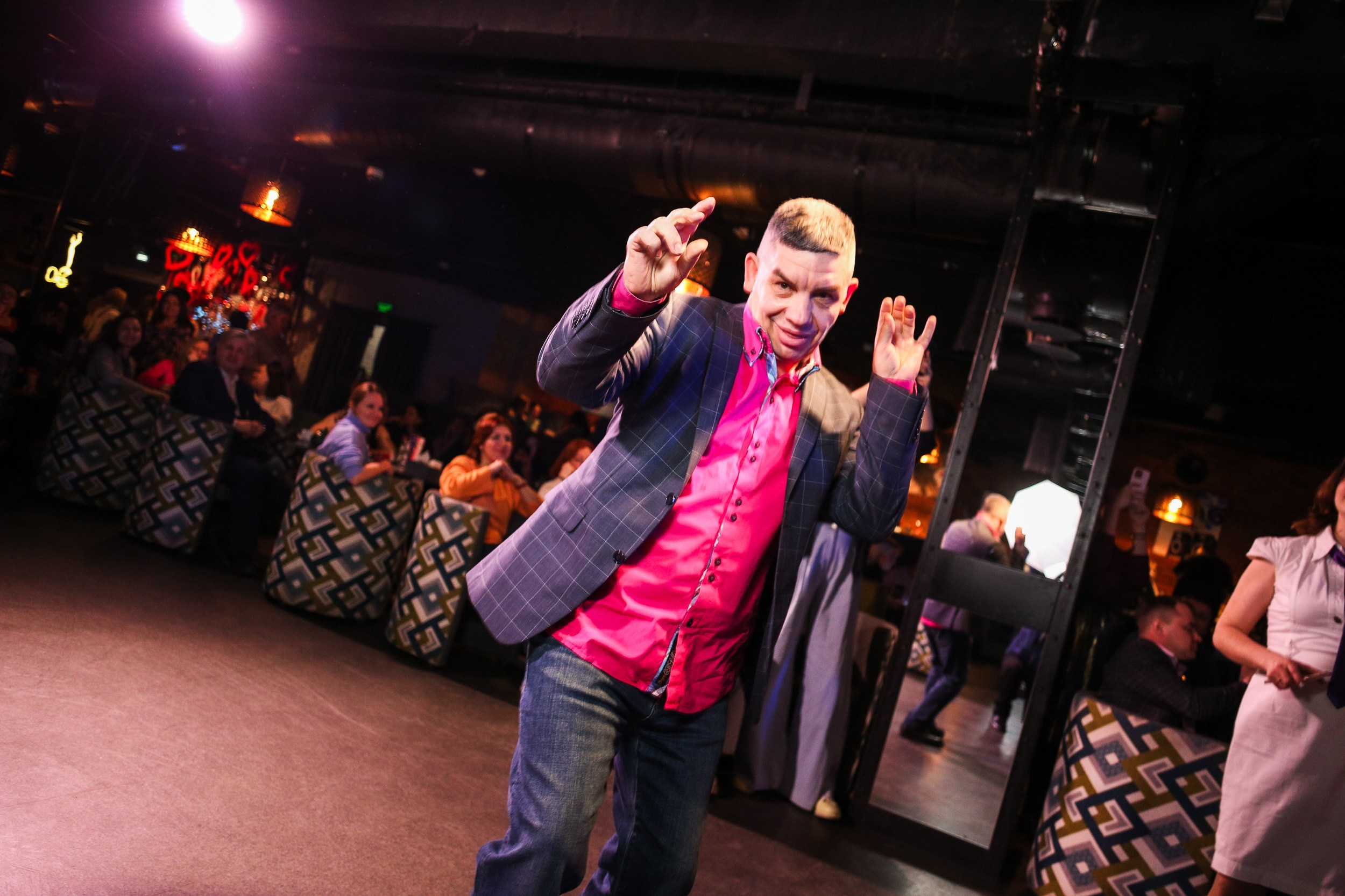 Конференция бизнес-клуба. Портретный и репортажный фотограф. Мыльников Илья