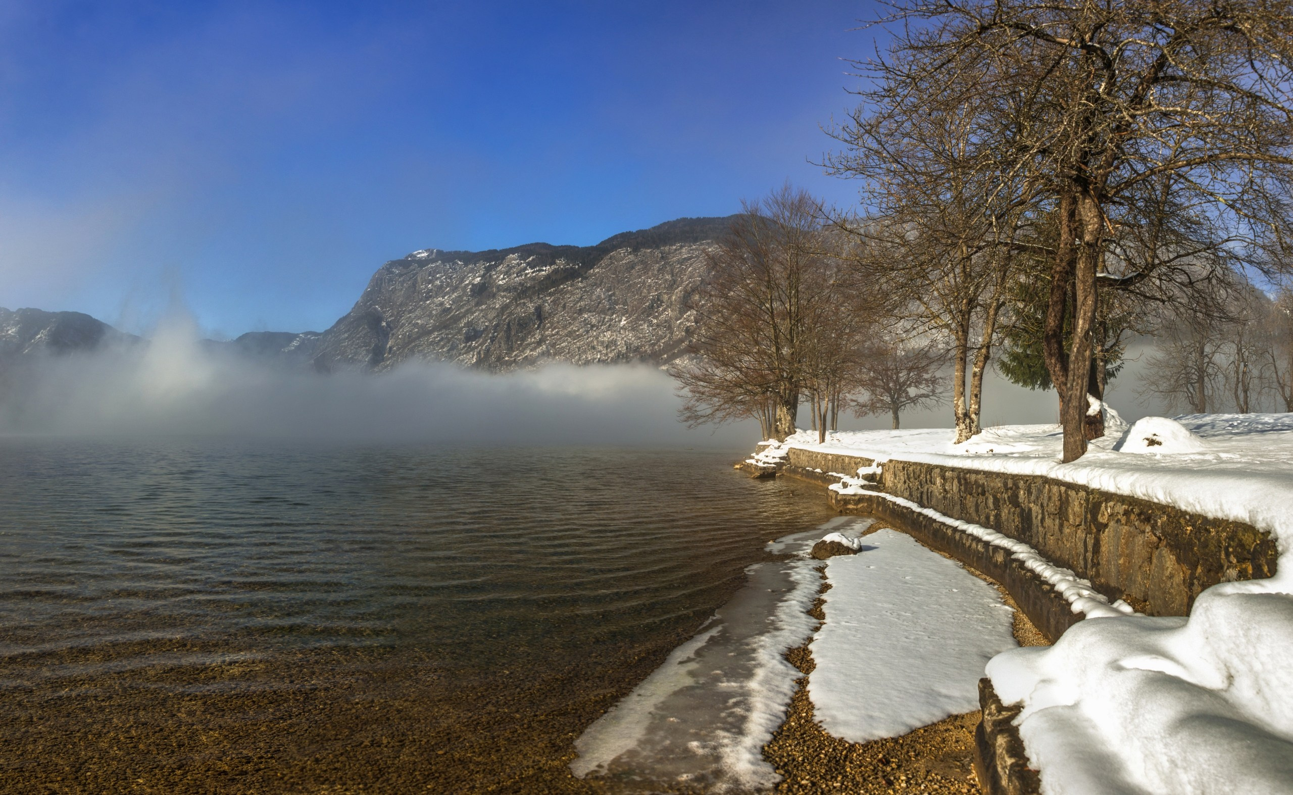 Озеро Бохинь. Фотограф Лара Кучина