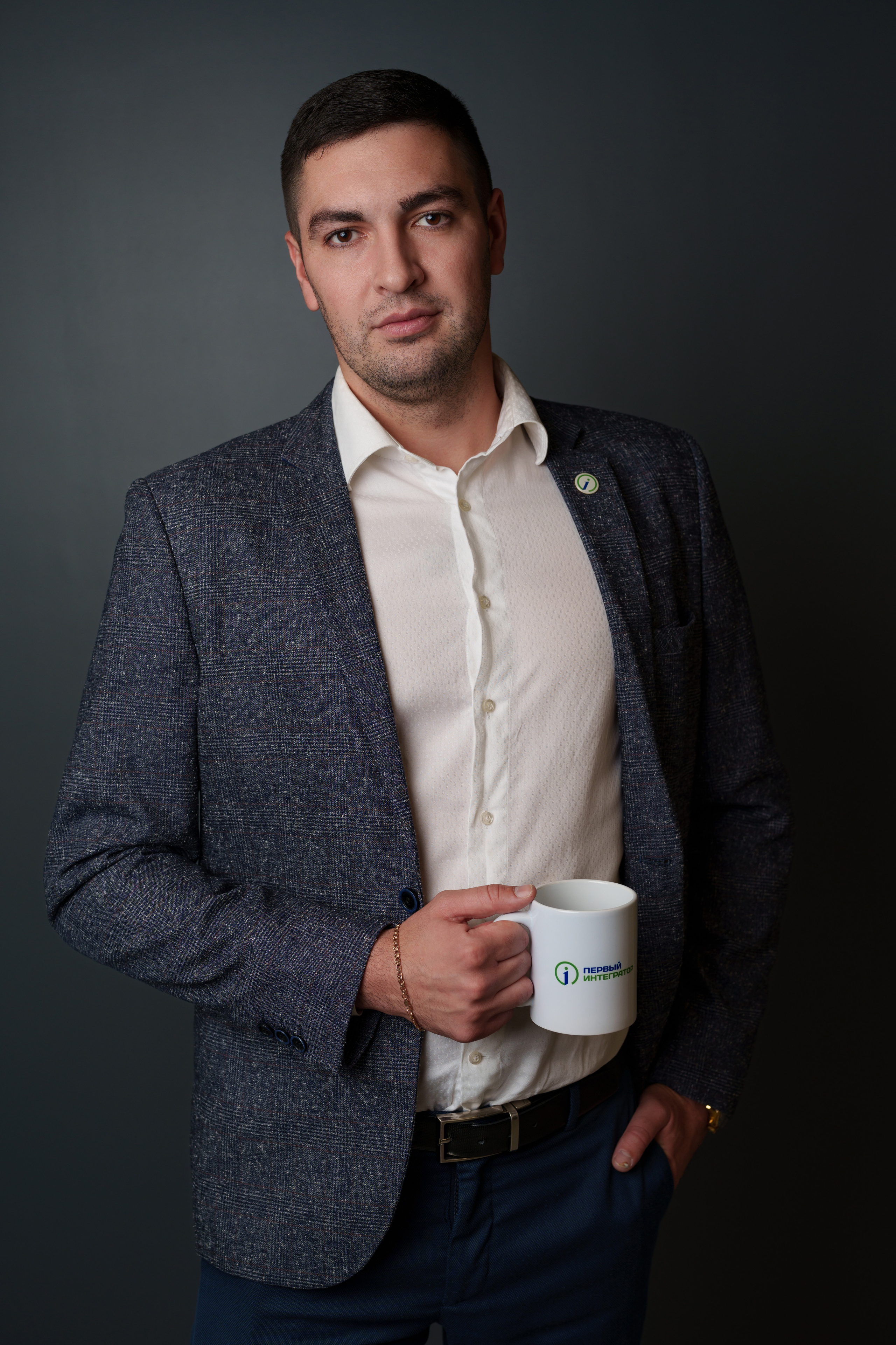 Бизнес-портрет. Евгений Щетников Фотограф-Тюмень