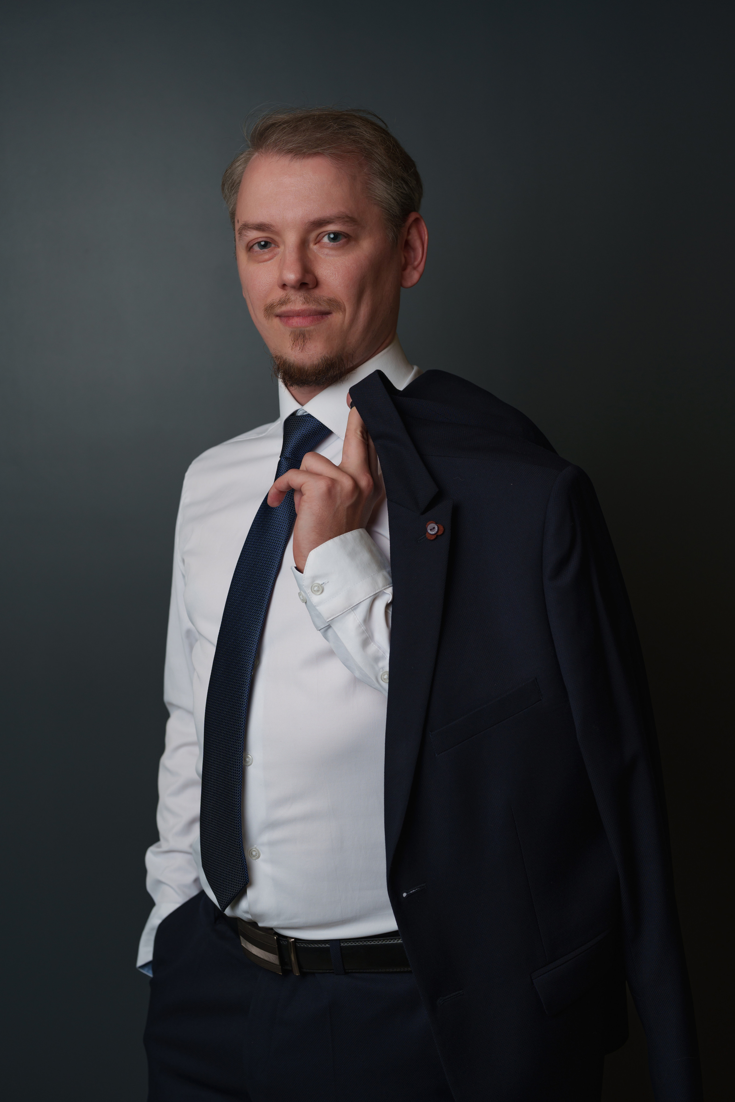 Бизнес-портрет. Евгений Щетников Фотограф-Тюмень