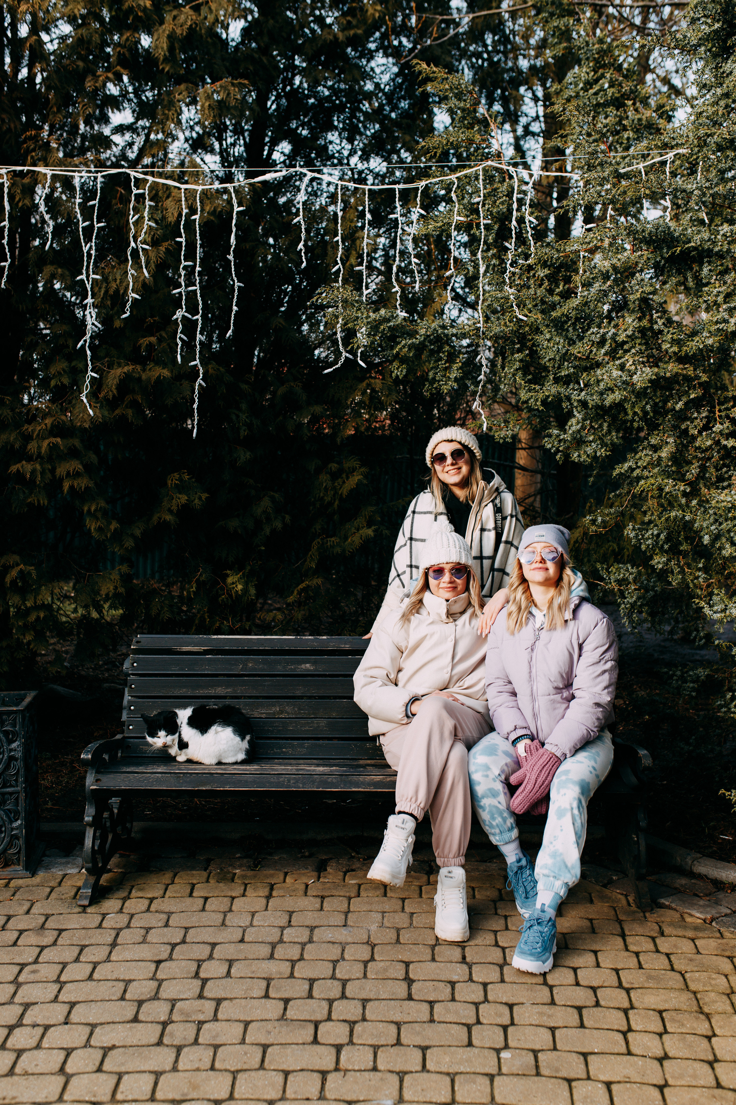 Подружки в Зеленоградске • Зима 2022. Фотограф в Калининграде Екатерина Осинцева