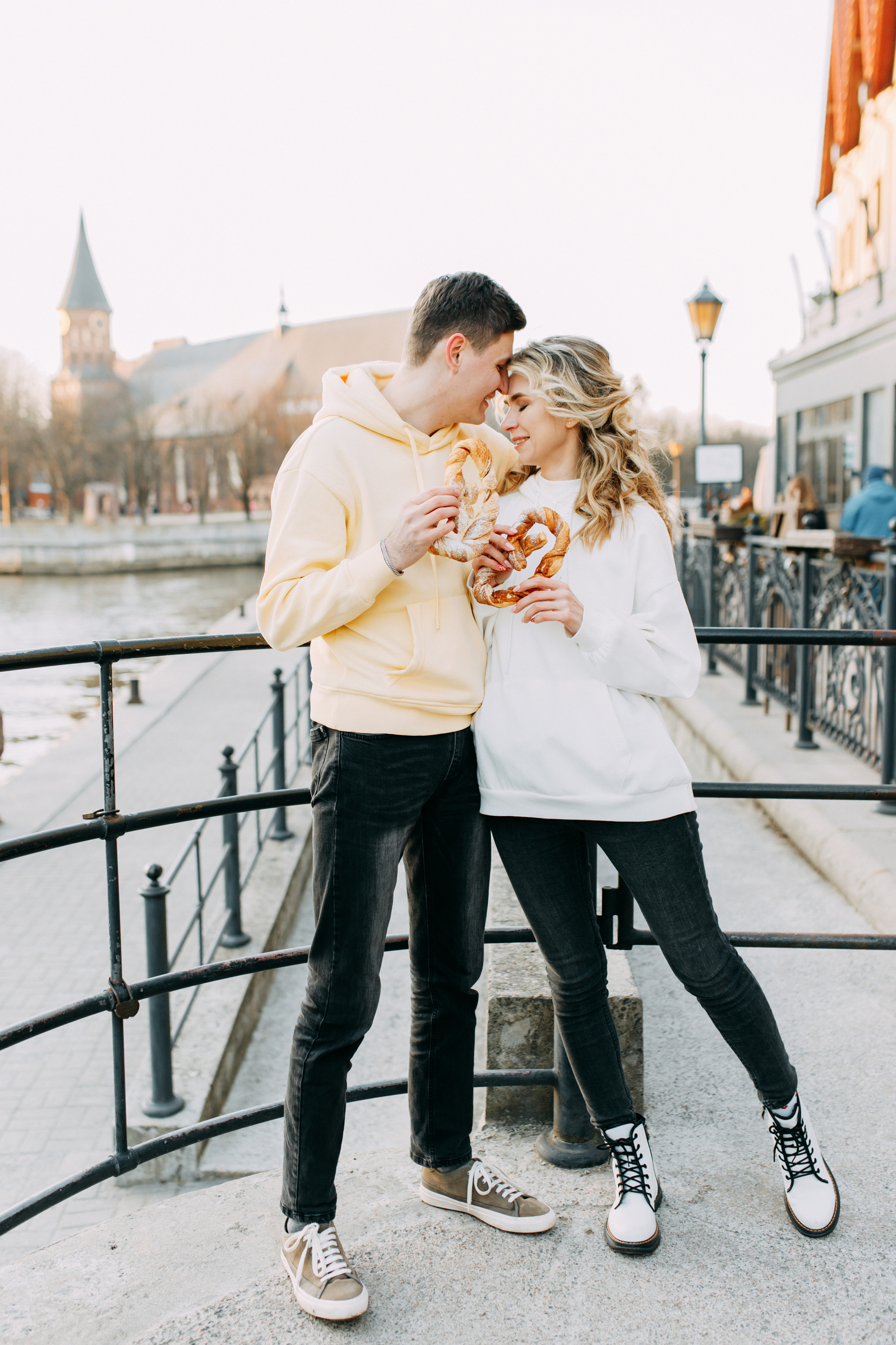 Фотосессия в сердце Калининграда • Весна 2022. Фотограф в Калининграде Екатерина Осинцева