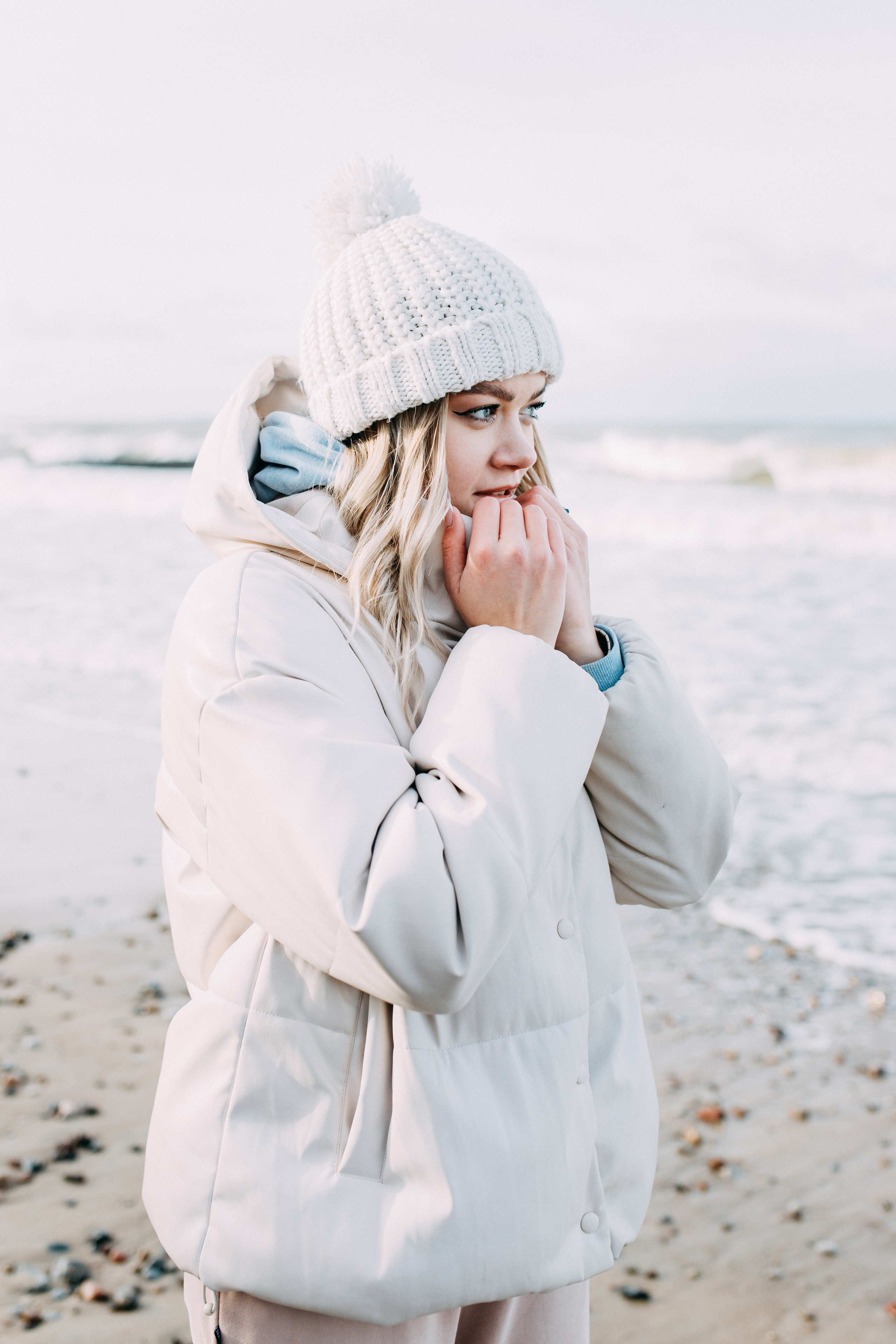 Подружки в Зеленоградске • Зима 2022. Фотограф в Калининграде Екатерина Осинцева