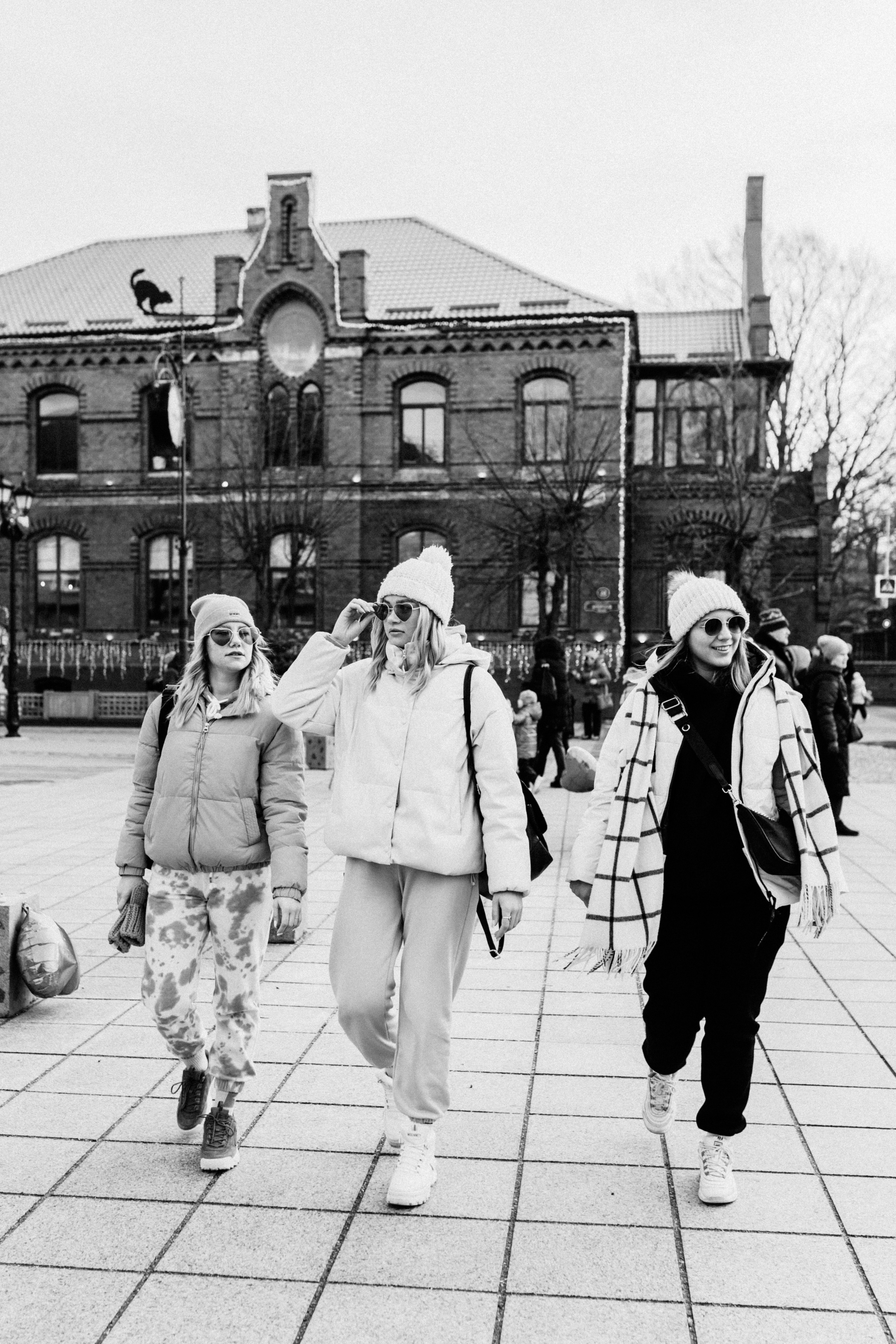 Подружки в Зеленоградске • Зима 2022. Фотограф в Калининграде Екатерина Осинцева