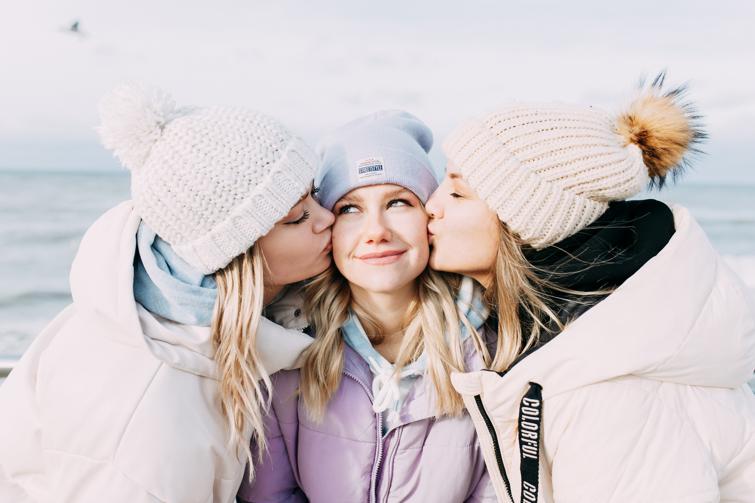 Подружки в Зеленоградске • Зима 2022. Фотограф в Калининграде Екатерина Осинцева