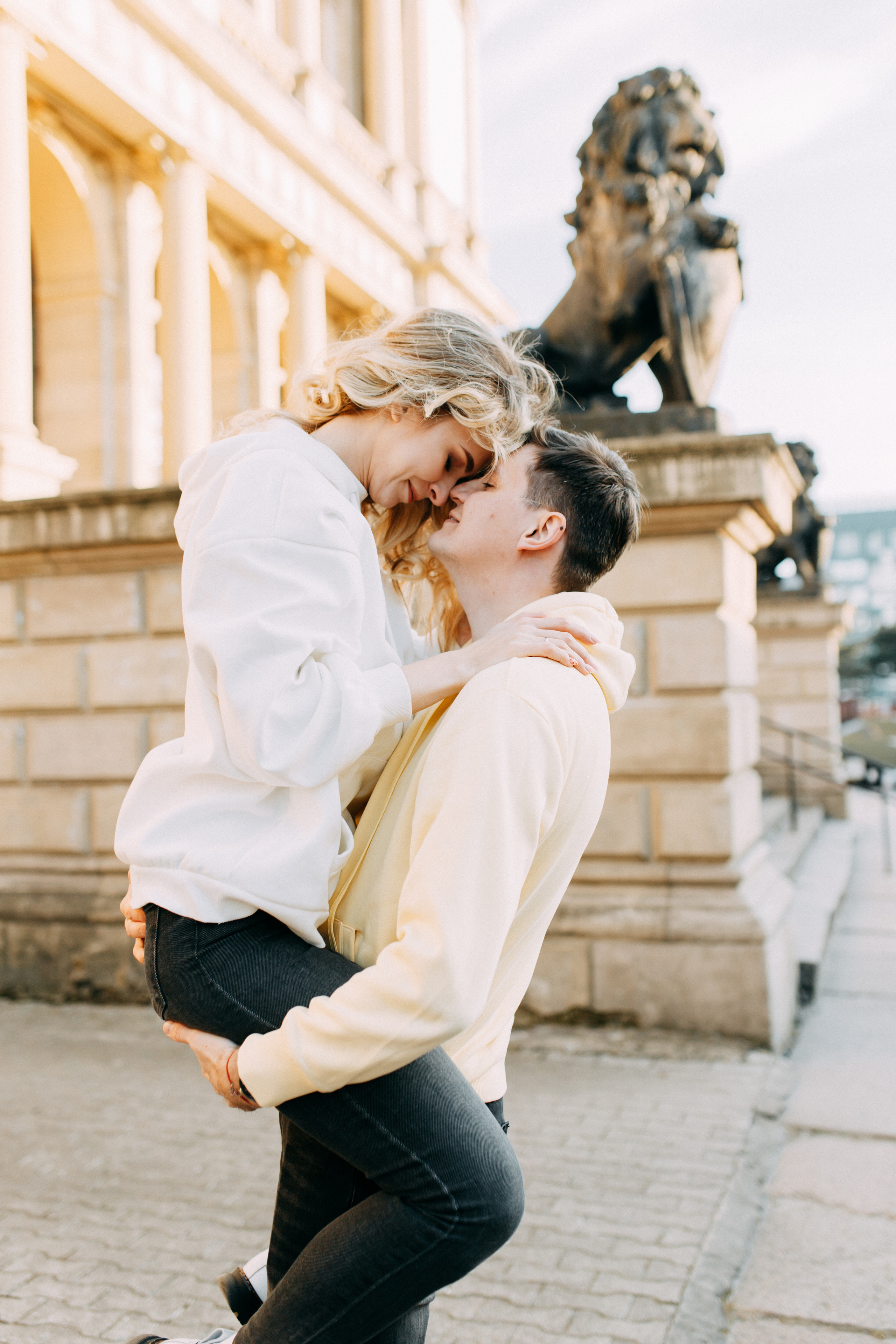 Фотосессия в сердце Калининграда • Весна 2022. Фотограф в Калининграде Екатерина Осинцева