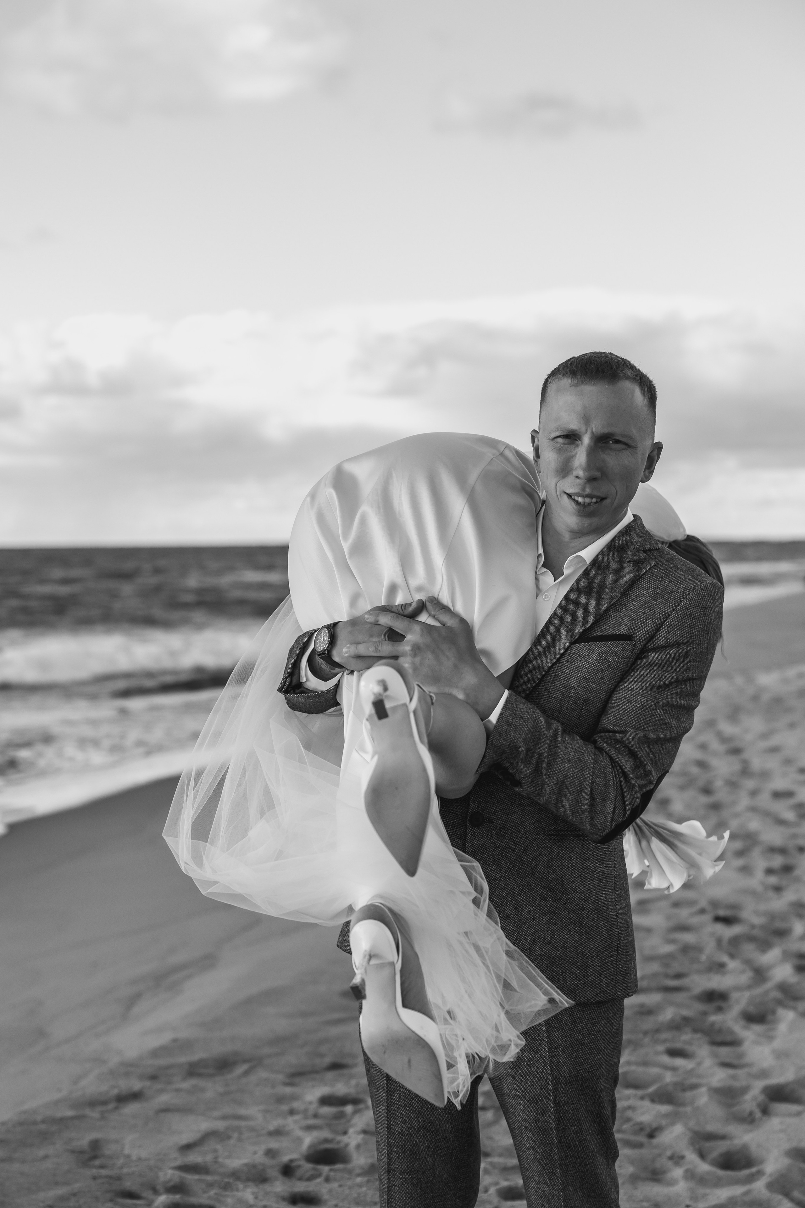 Свадьба для двоих на море. Свадебный фотограф  Калининград | Москва|