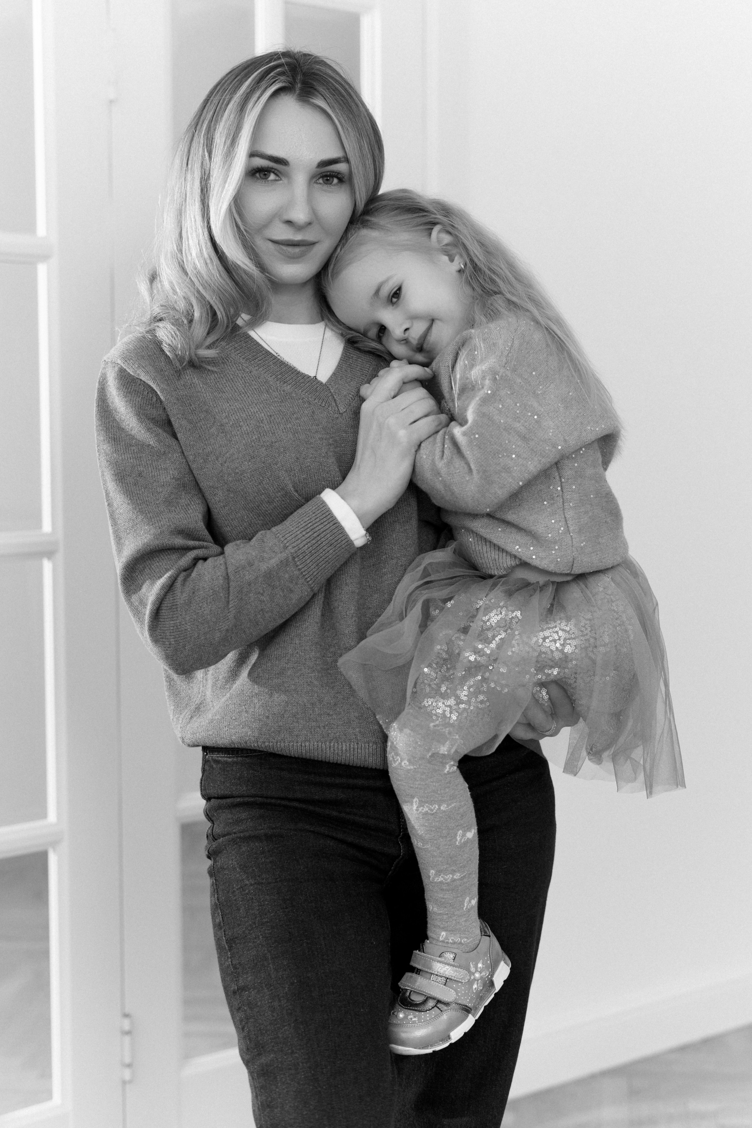 Вика и Алиса. Главная