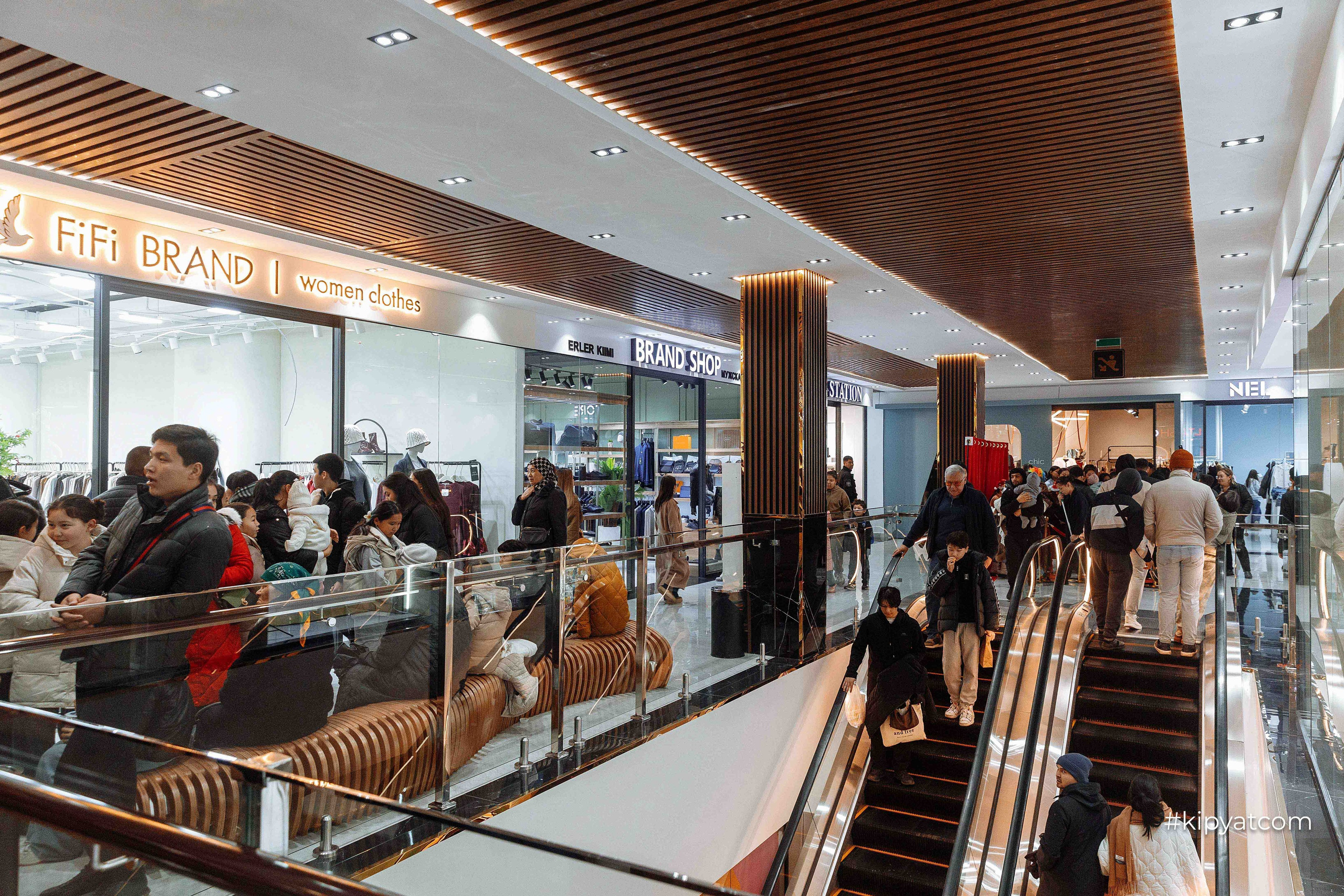 Официальное открытие ТРЦ «Royal Plaza»