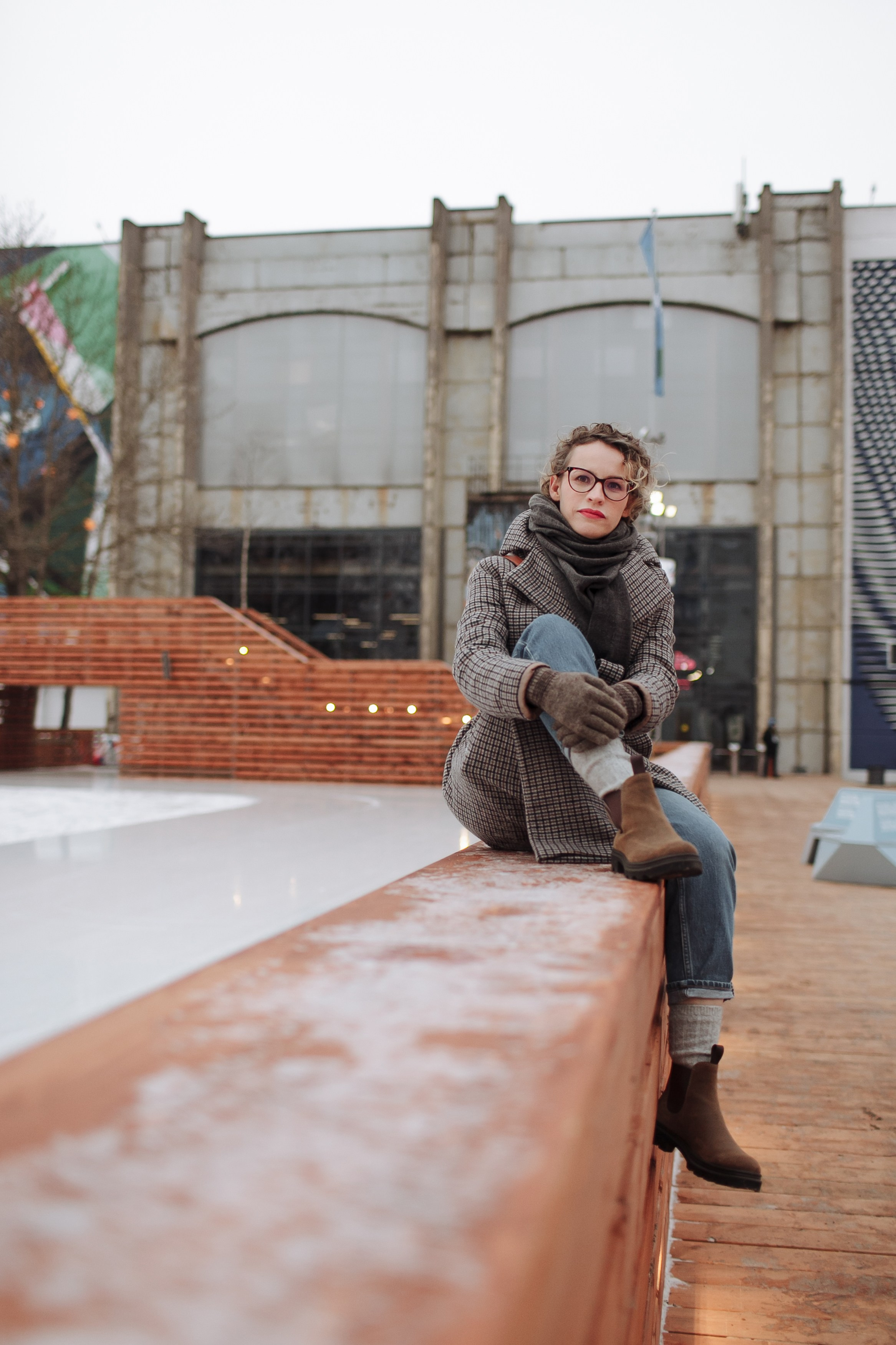 Лена, ноябрьский ветер и залив. Семейный фотограф, свадебный фотограф, женский портрет в Санкт-Петербу
