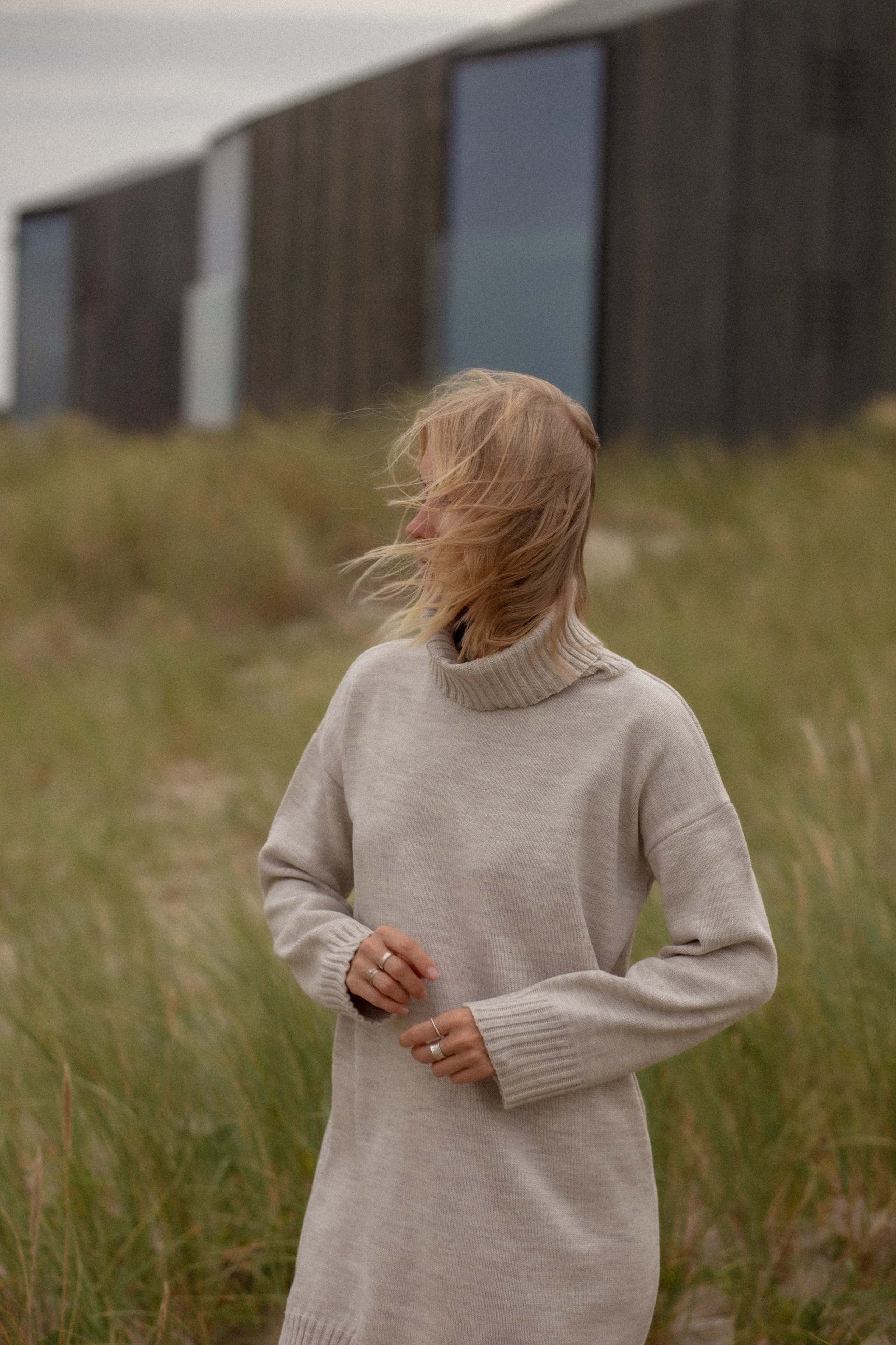 Вера в Янтарном. Перед дождем. Фотограф в Калининграде Решетникова Алина