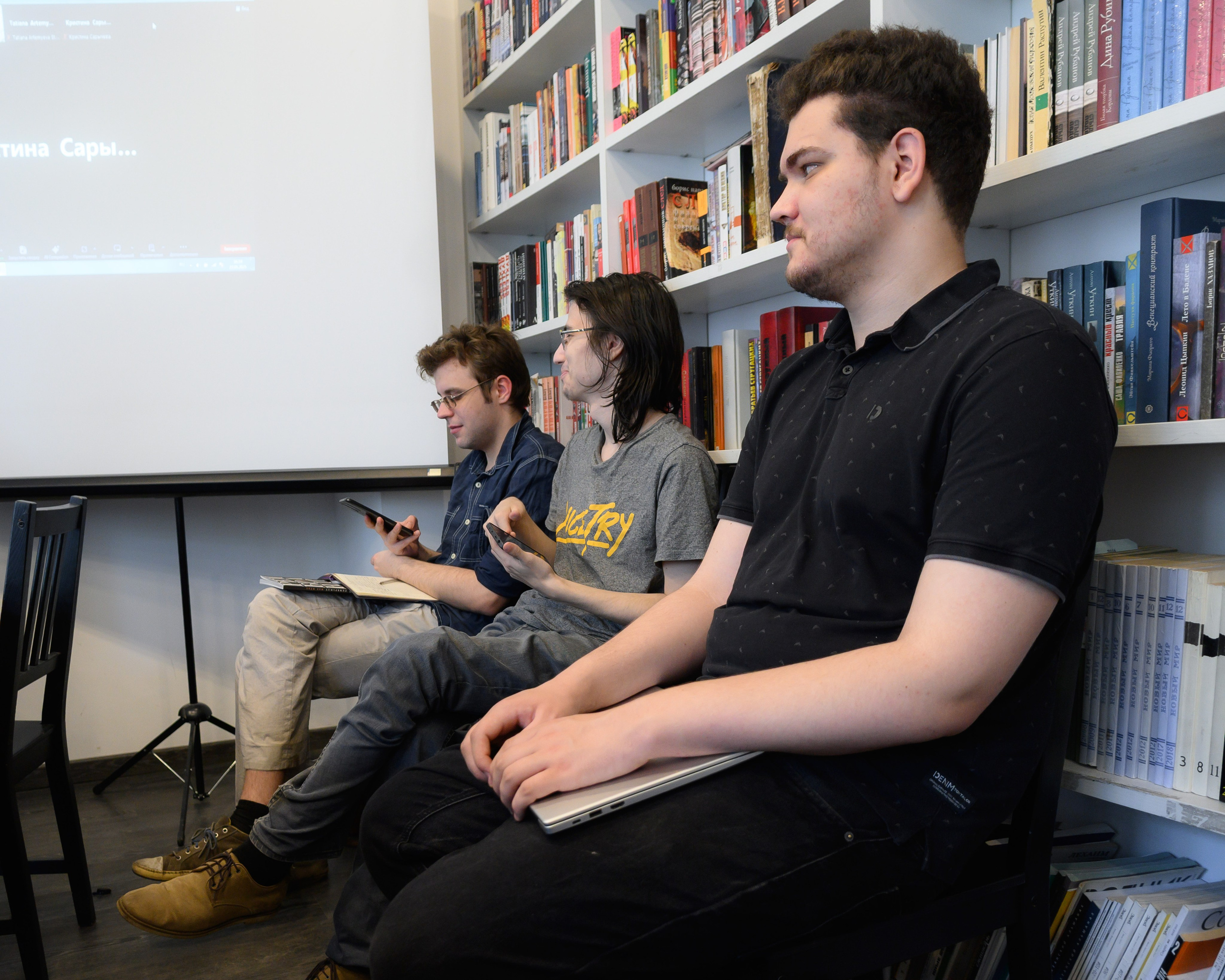 Научный круглый стол. Ларичев Алексей — индивидуальный и репортажный фотограф Москва