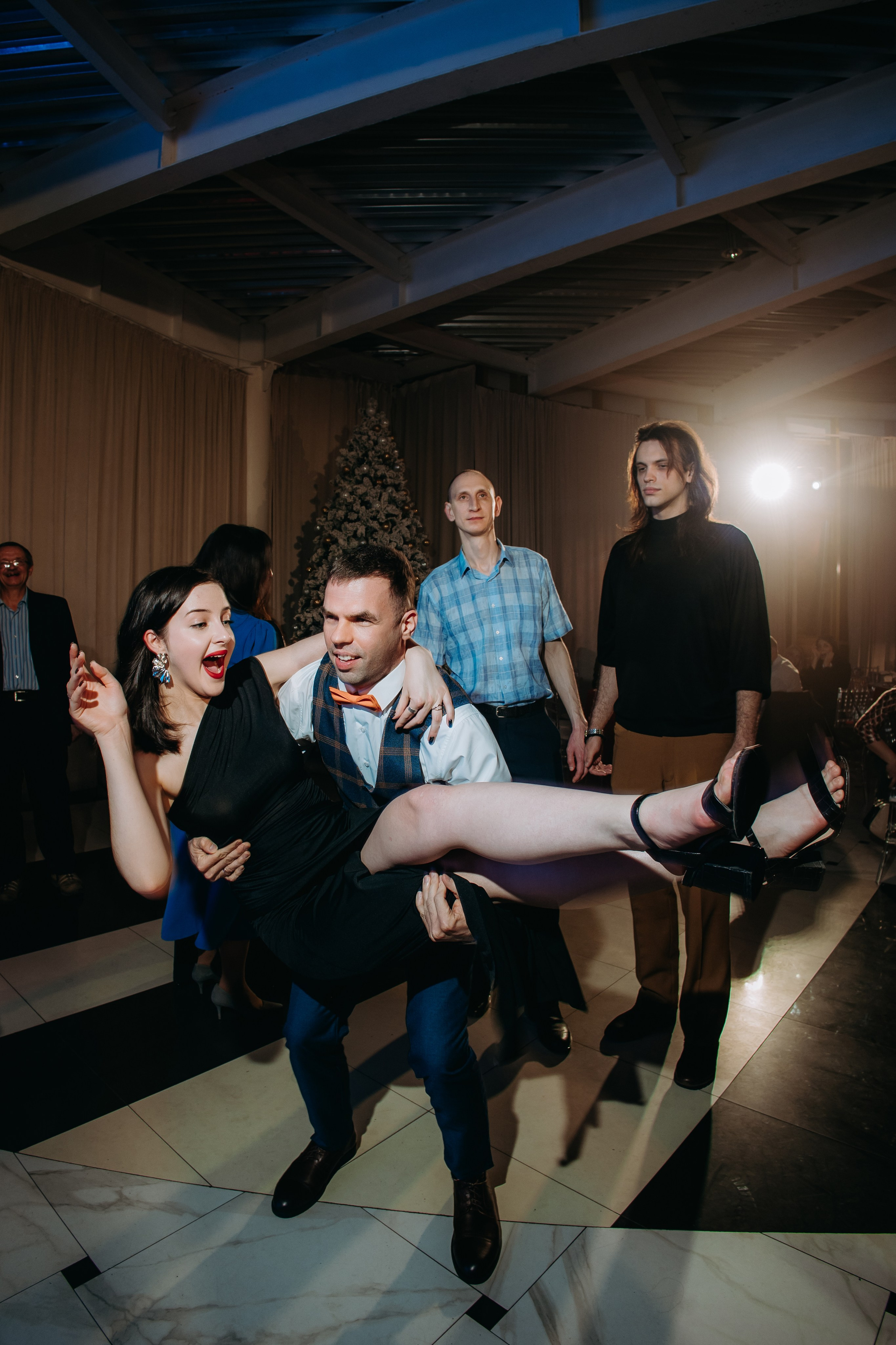 АВРОРА — с Новым Годом!. Фотограф в Саратове Александр Кухаренко. И не только в Саратове :)