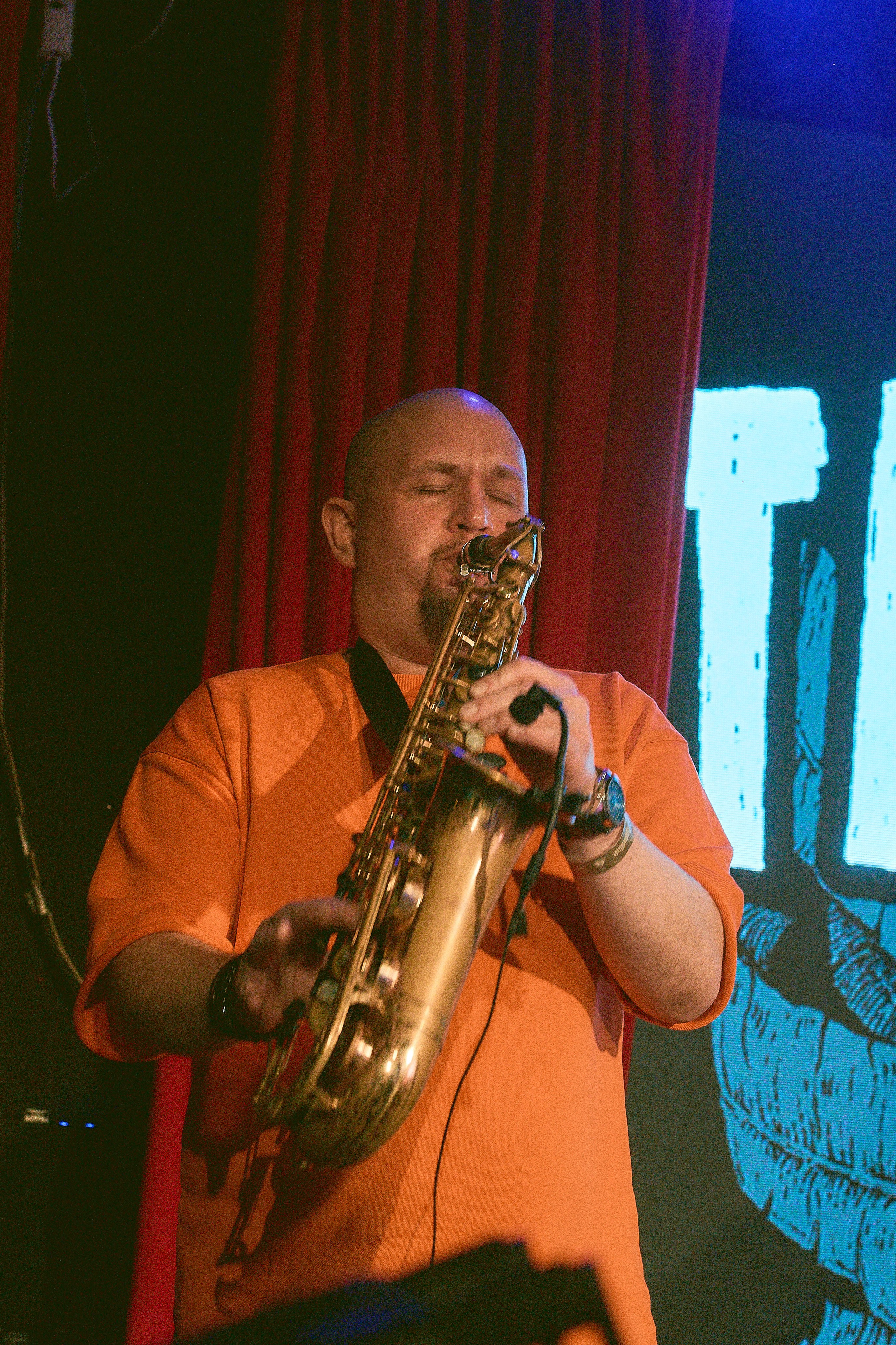 ТАБАСКО БЭНД — 16 ТОНН. Фотография для артистов