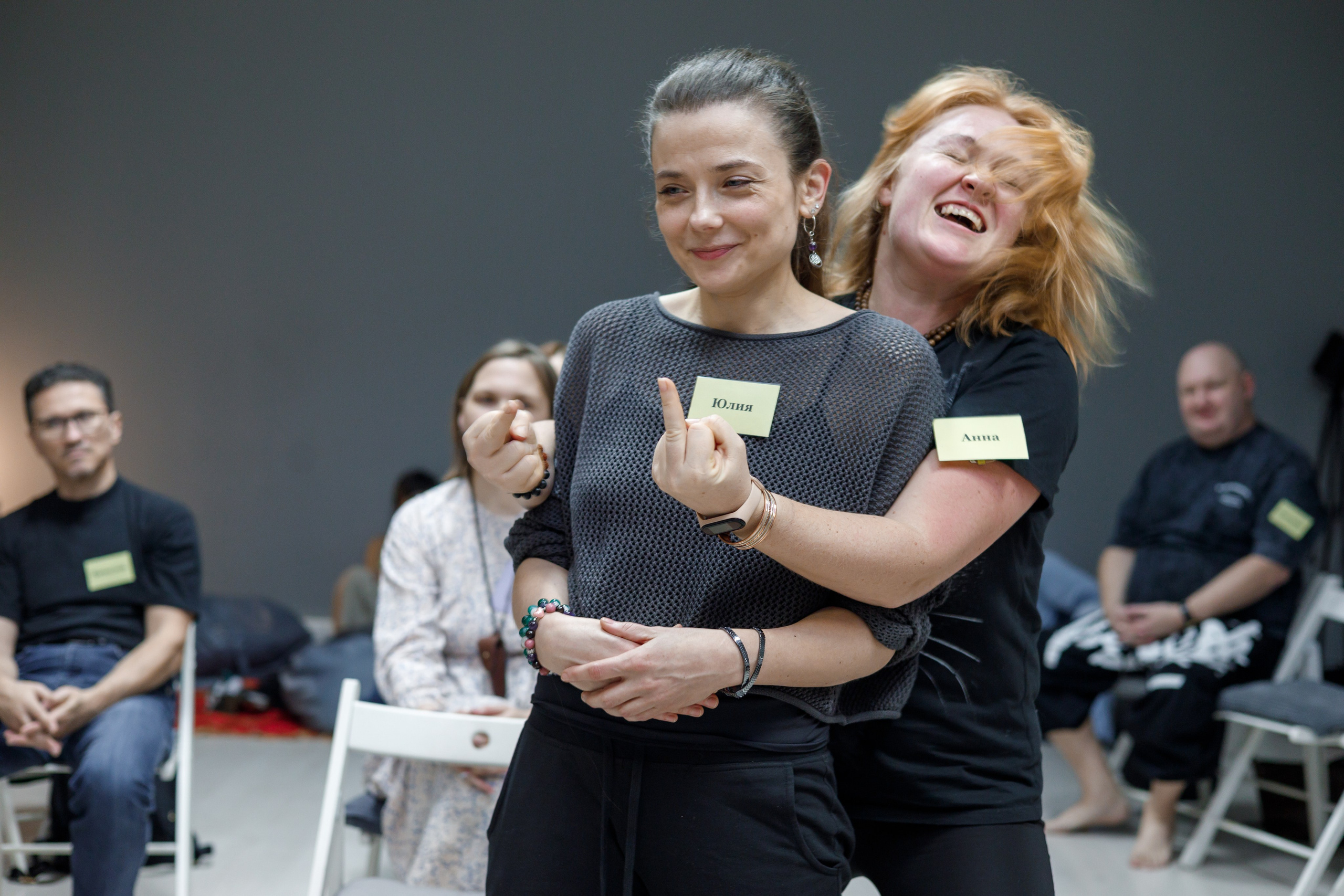 Расстановки — эмоциональное психологическое мероприятие, помогающее людям. Репортажный и портретный фотограф в Москве Саханцева Анна