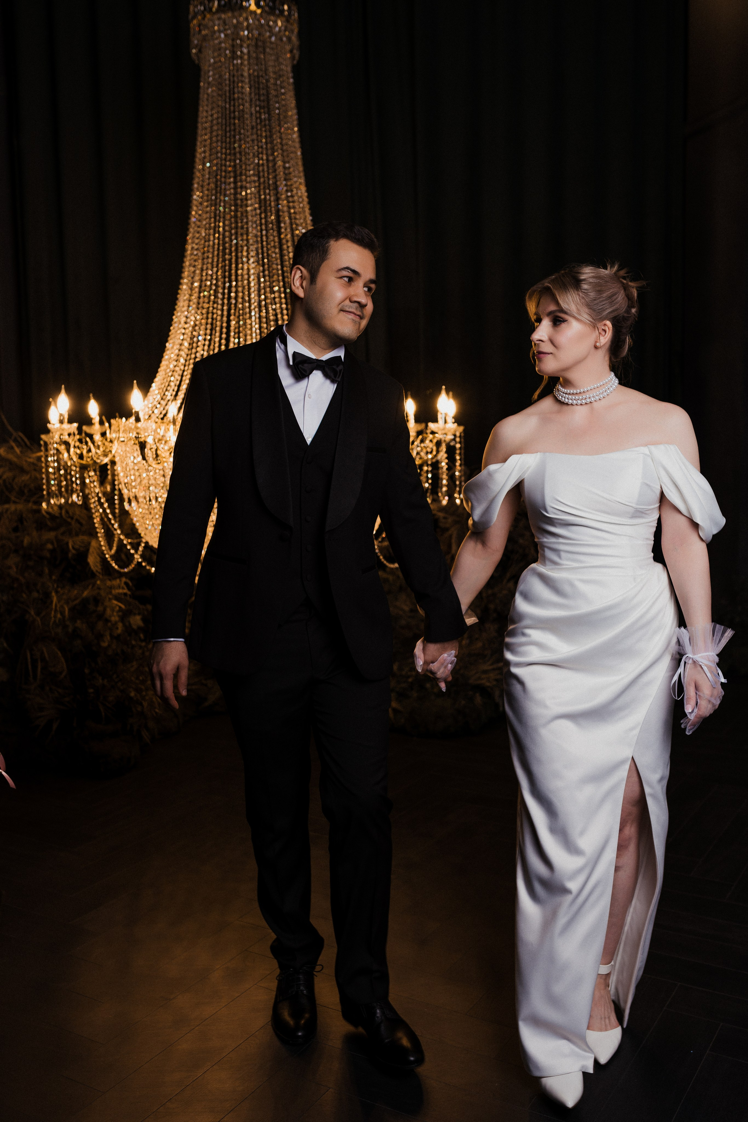 Свадебная фотопрогулка в Москве по центру. Свадебный фотограф в Москве Анна Полушина