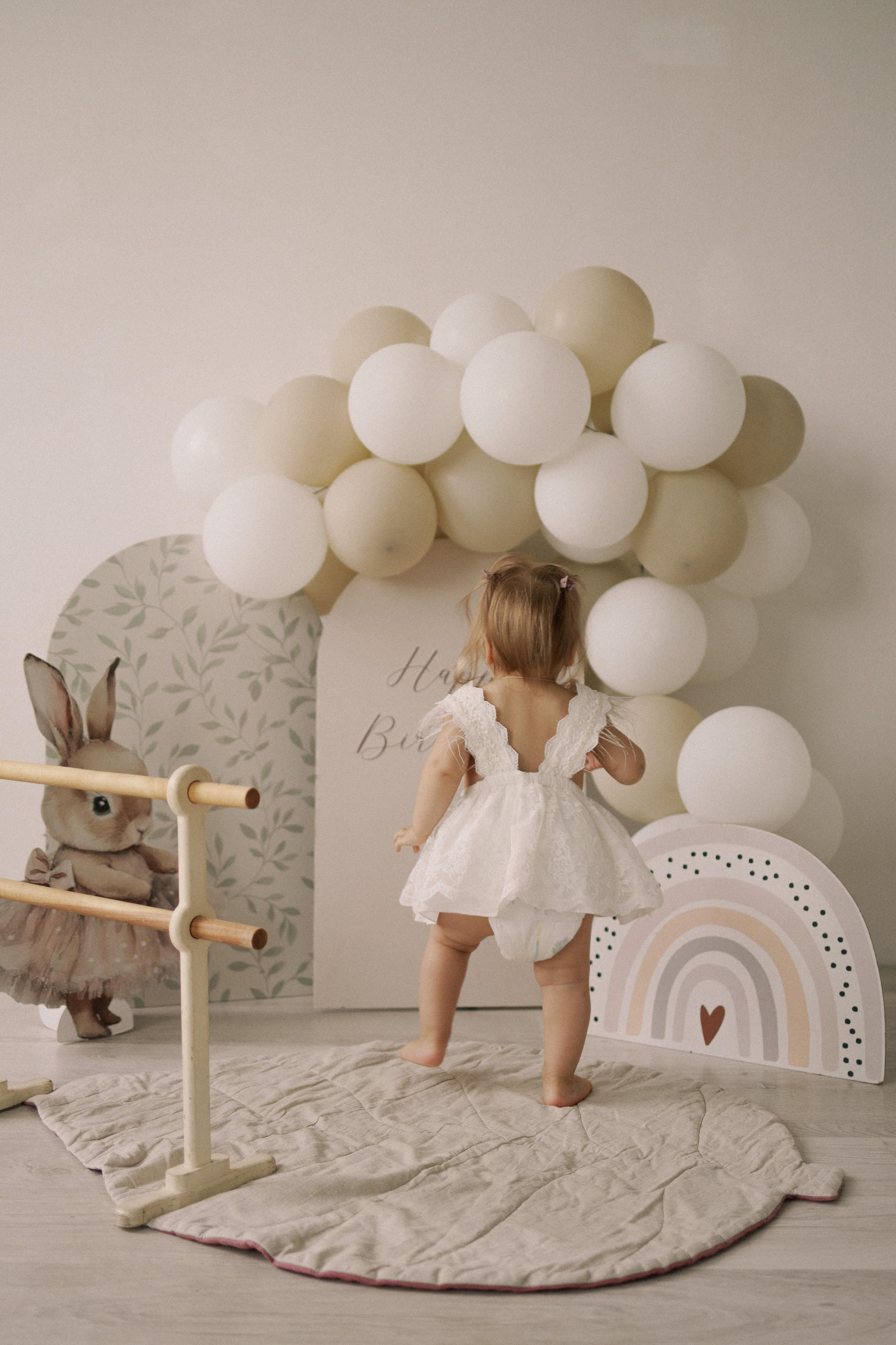 Семейная фотосъемка на годик. Семейный видеограф в Москве Элина Ладова