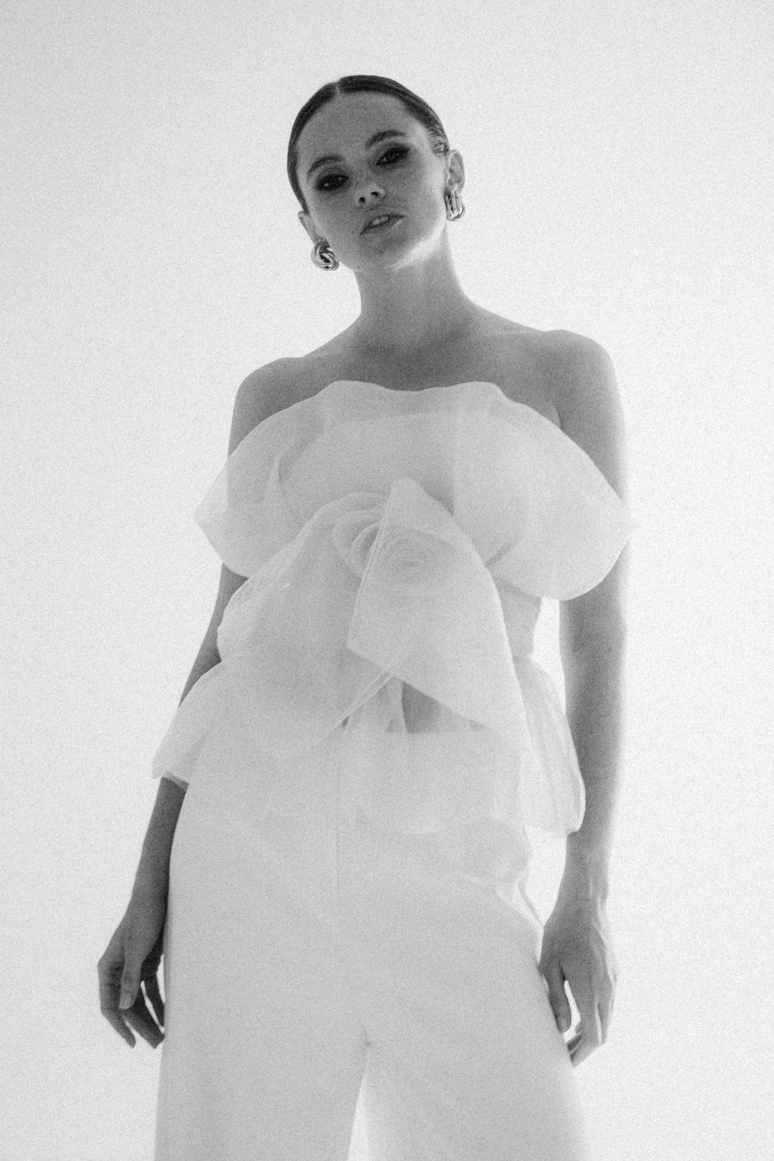 ЖЕНСКИЙ ПОРТРЕТ. Главная