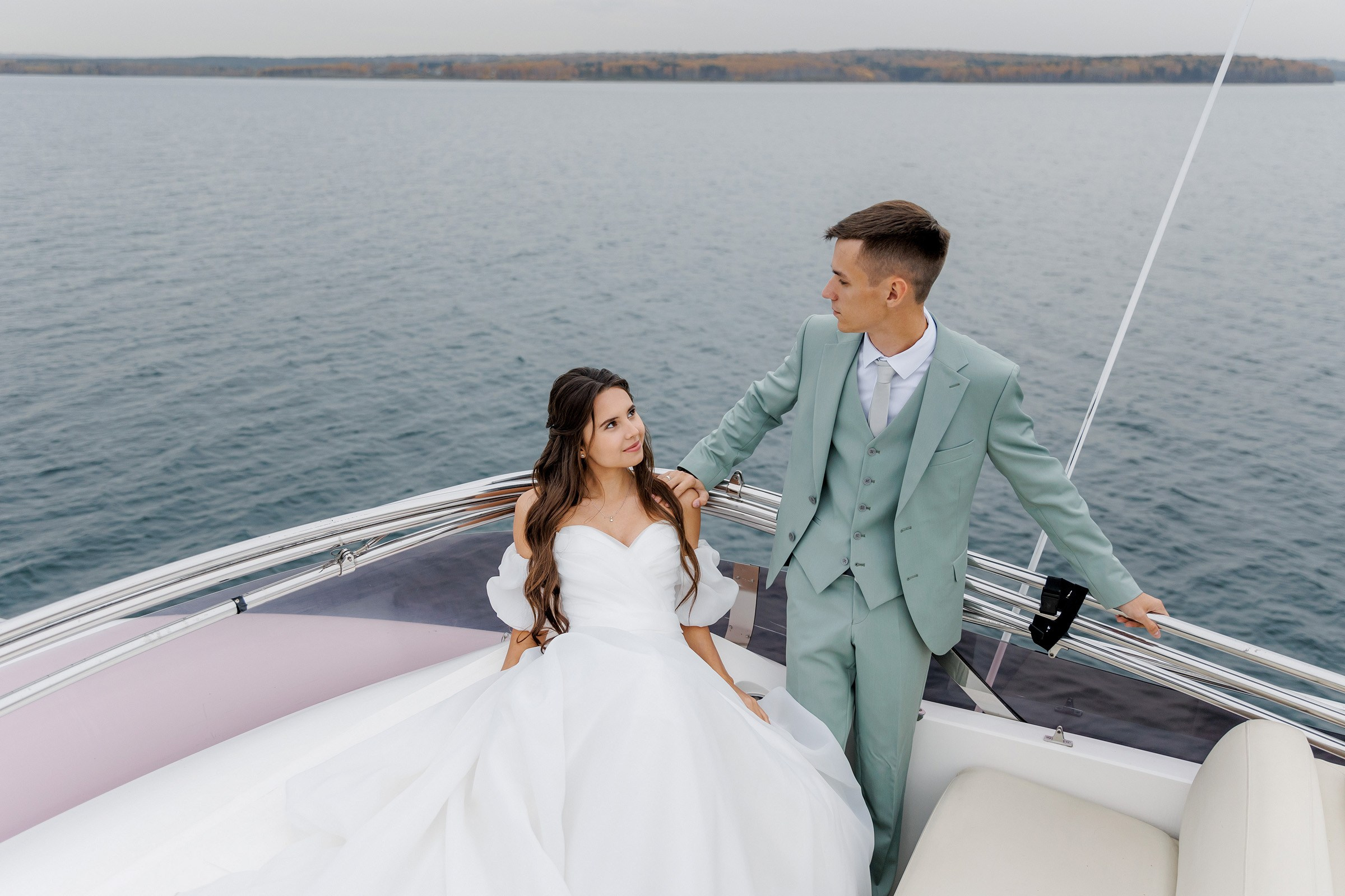 Когда у друзей есть яхта. Свадебный фотограф в Иркутске Сапаров Александр